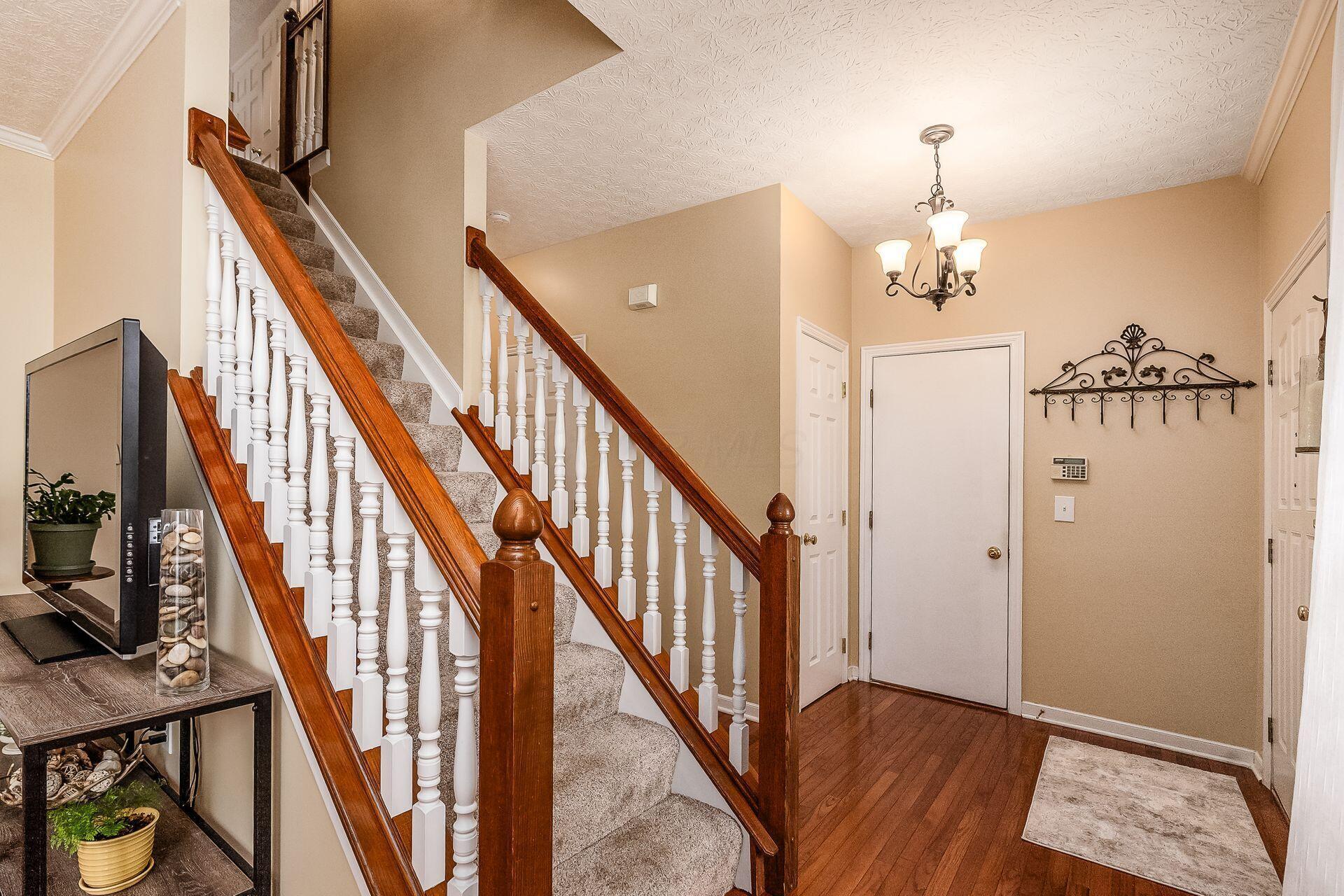 6848 Four Seasons Drive Property Photo 6