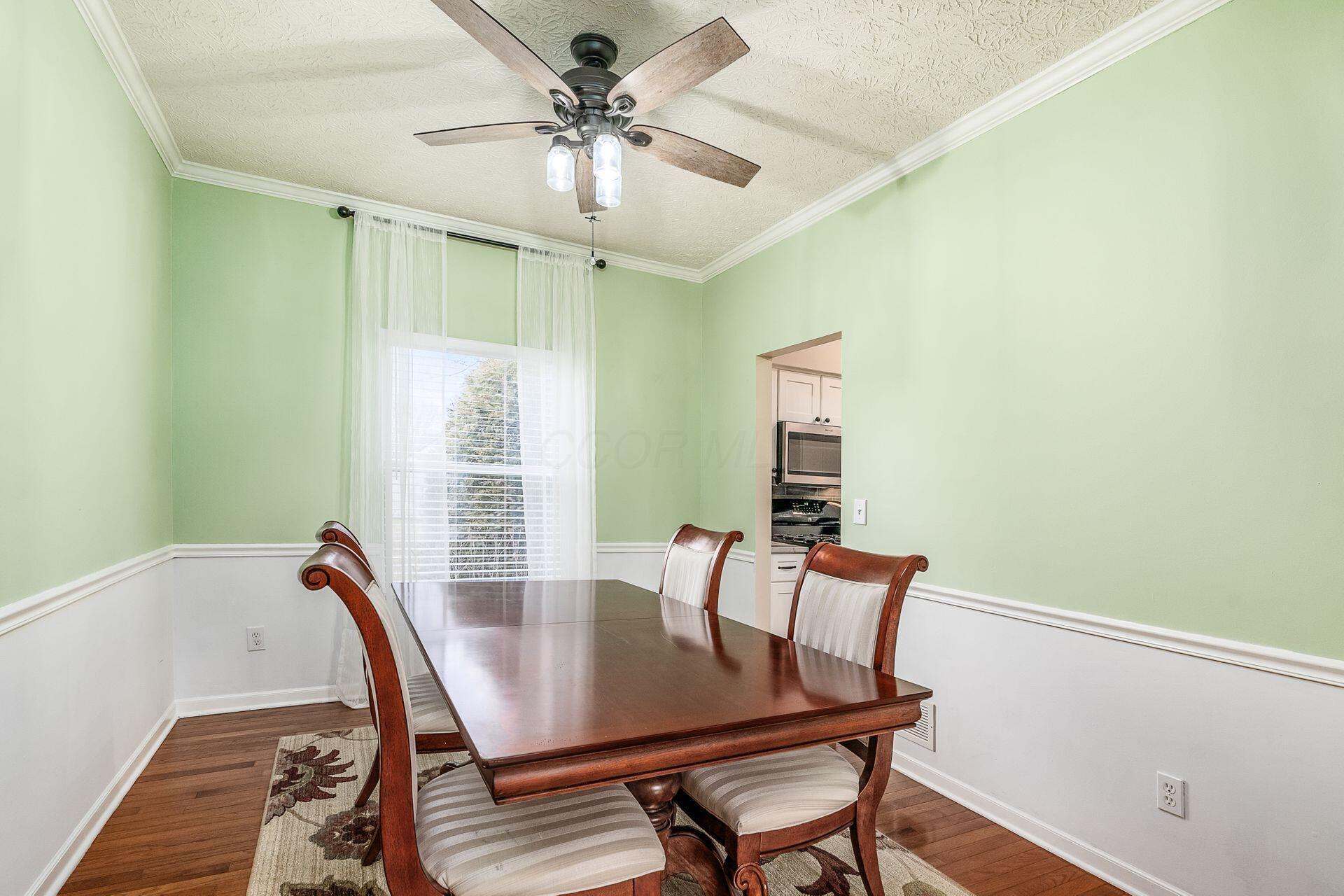 6848 Four Seasons Drive Property Photo 9