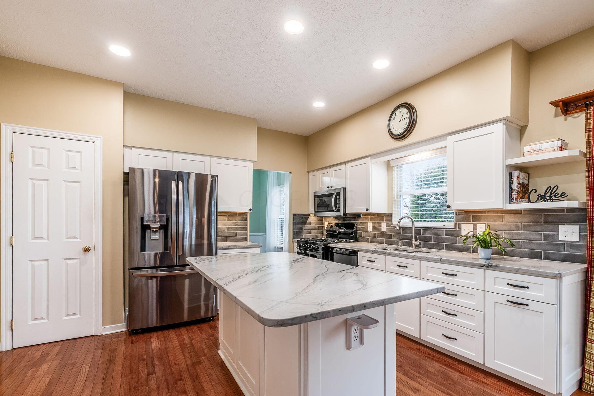 6848 Four Seasons Drive Property Photo 11