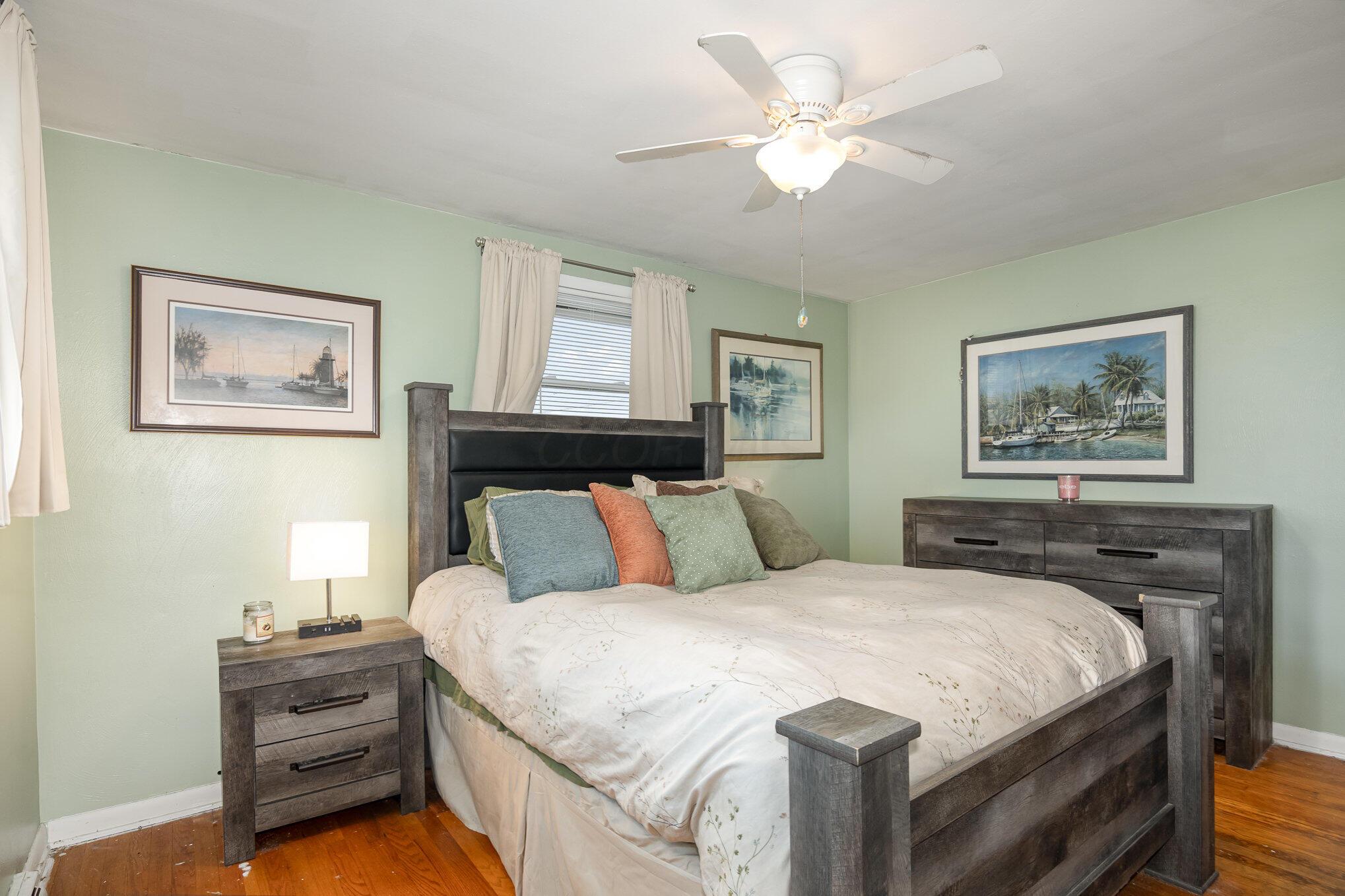 5249 Stoneridge Drive Property Photo 13