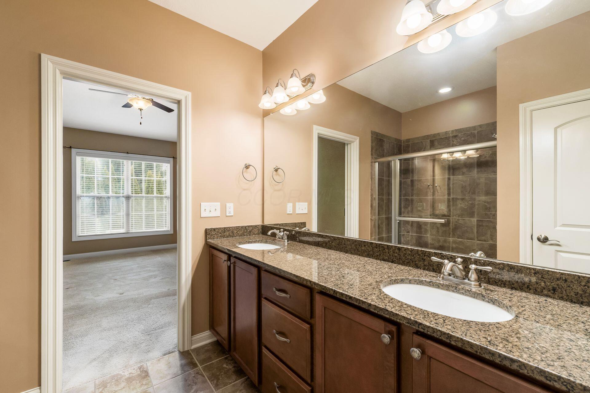 1873 Ivywood Court Property Photo 33