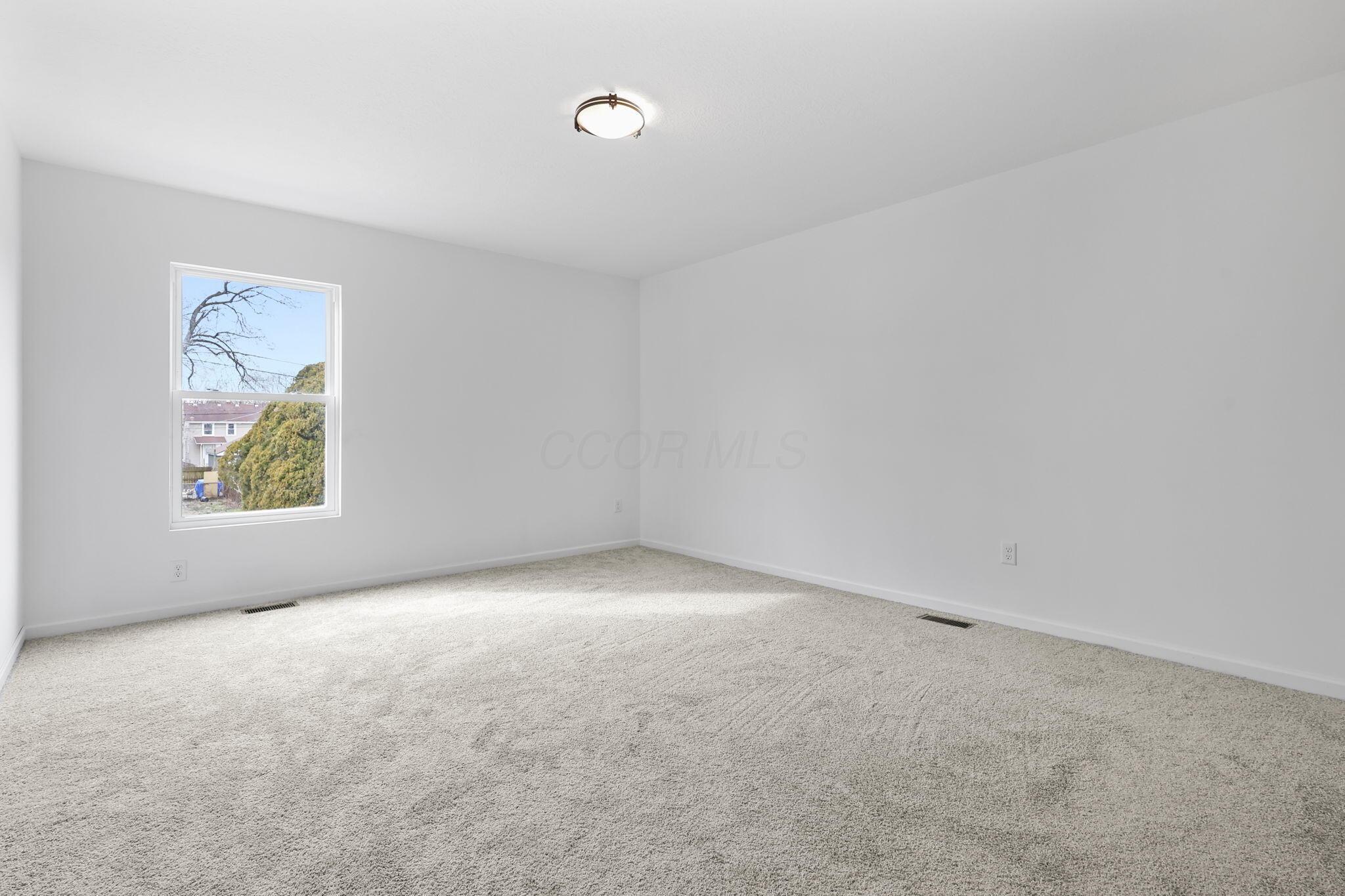 350 S Ogden Avenue Property Photo 26