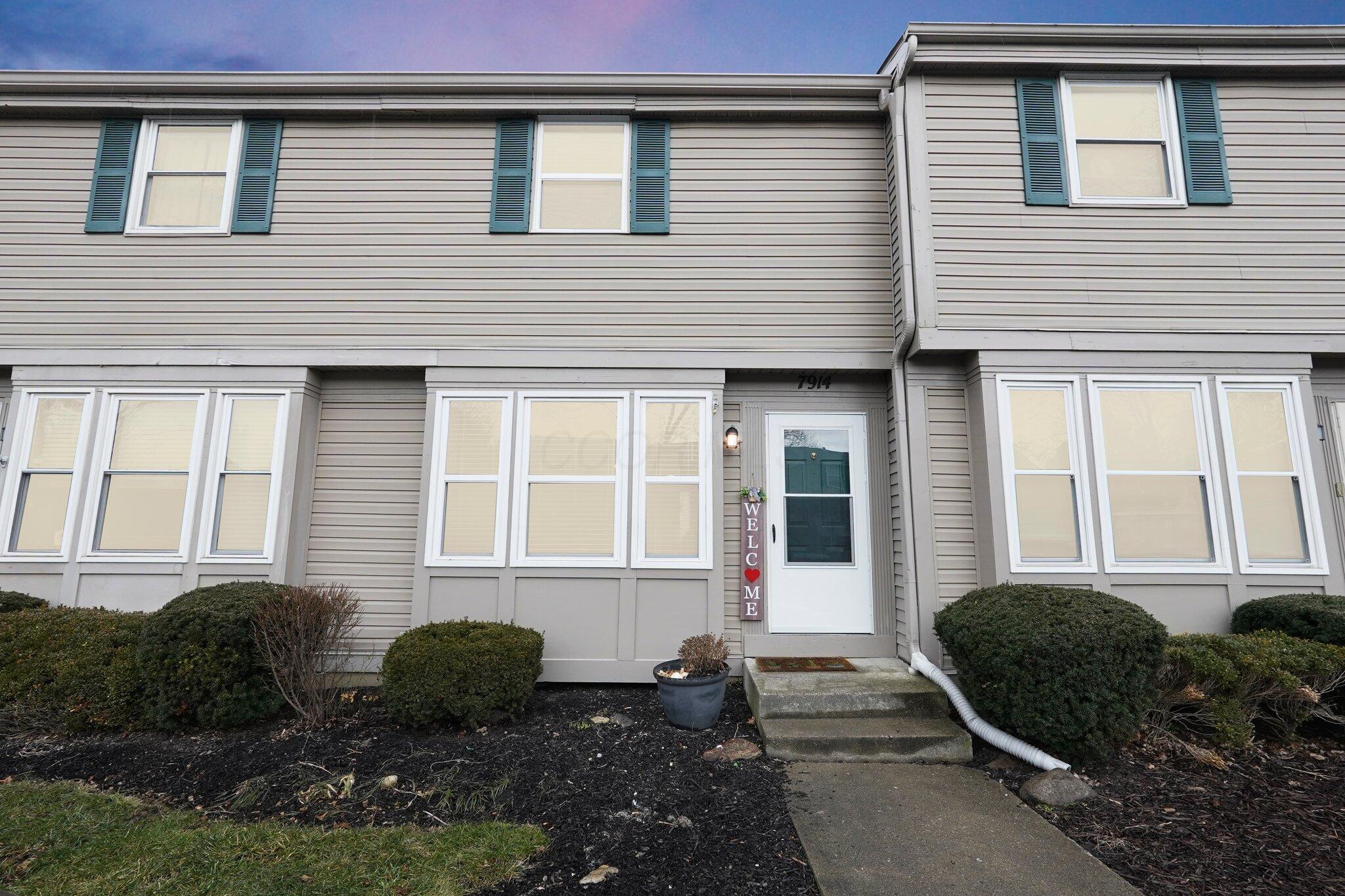 7914 Barkwood Drive, 22d Property Photo 1