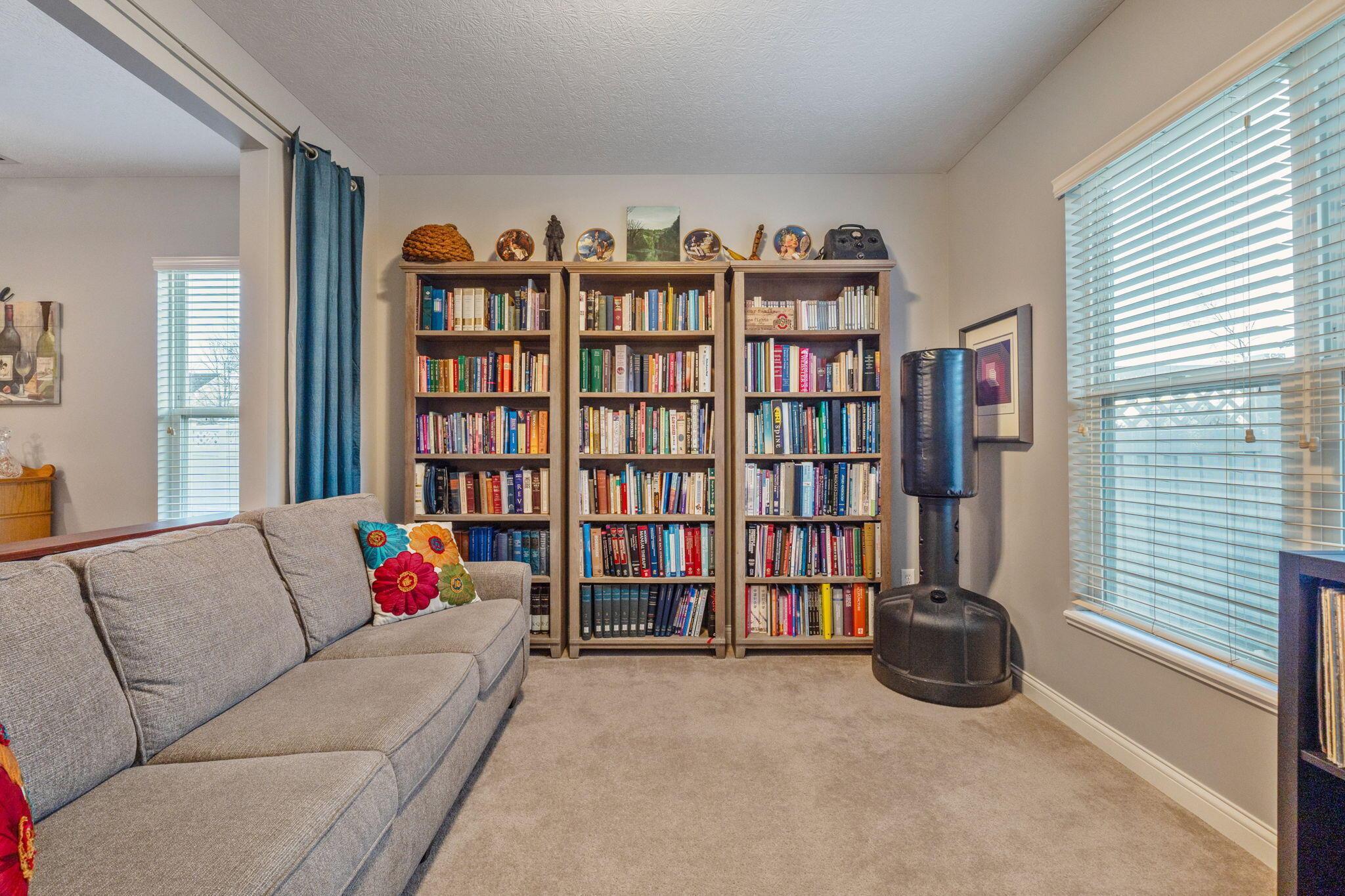 8007 Ashenden Drive Property Photo 13