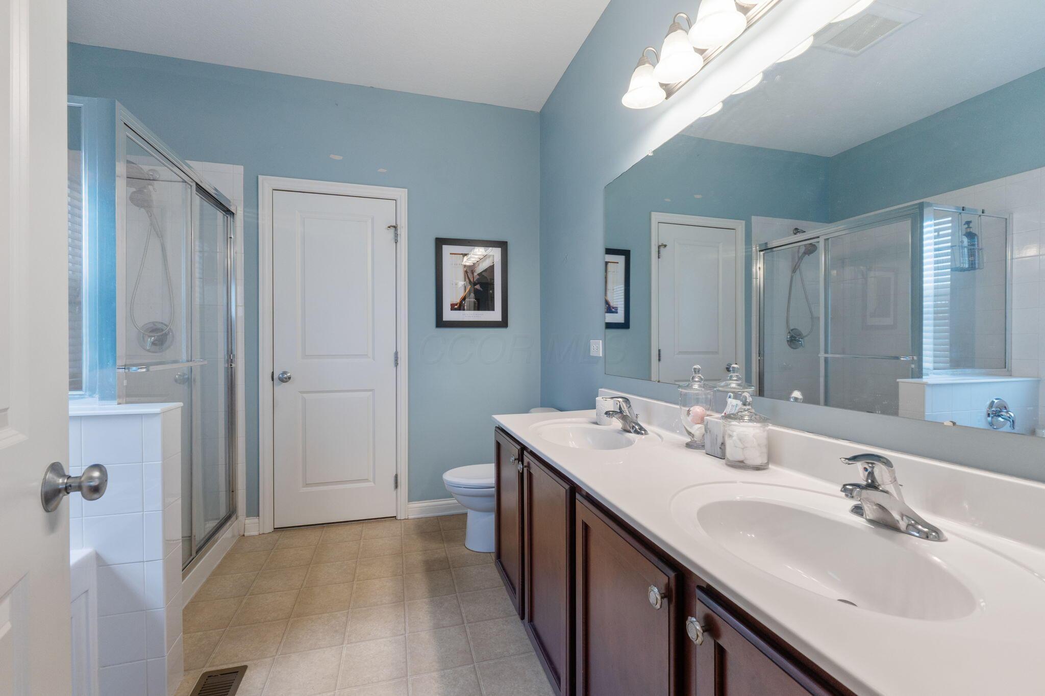 8007 Ashenden Drive Property Photo 18