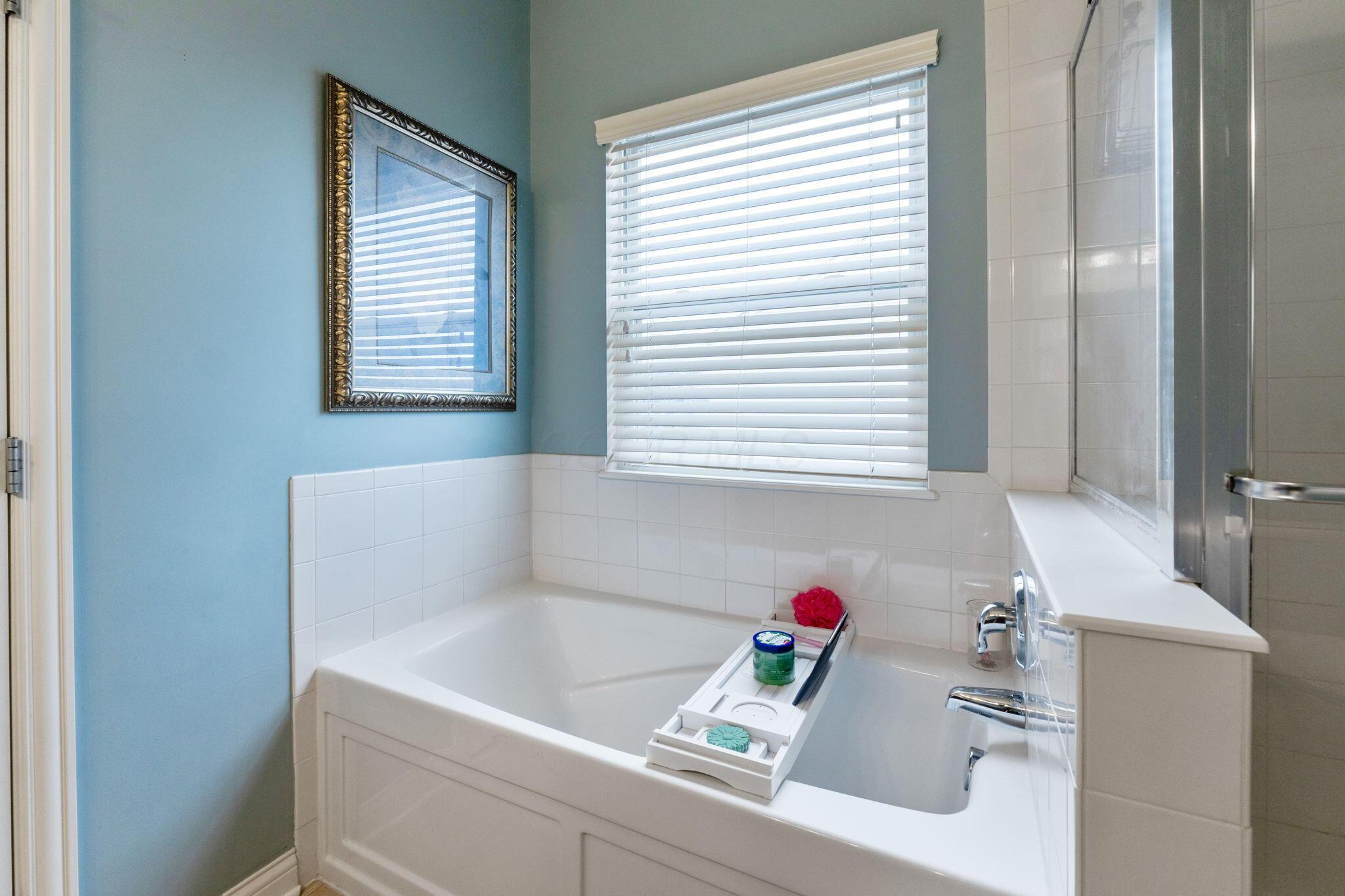 8007 Ashenden Drive Property Photo 20