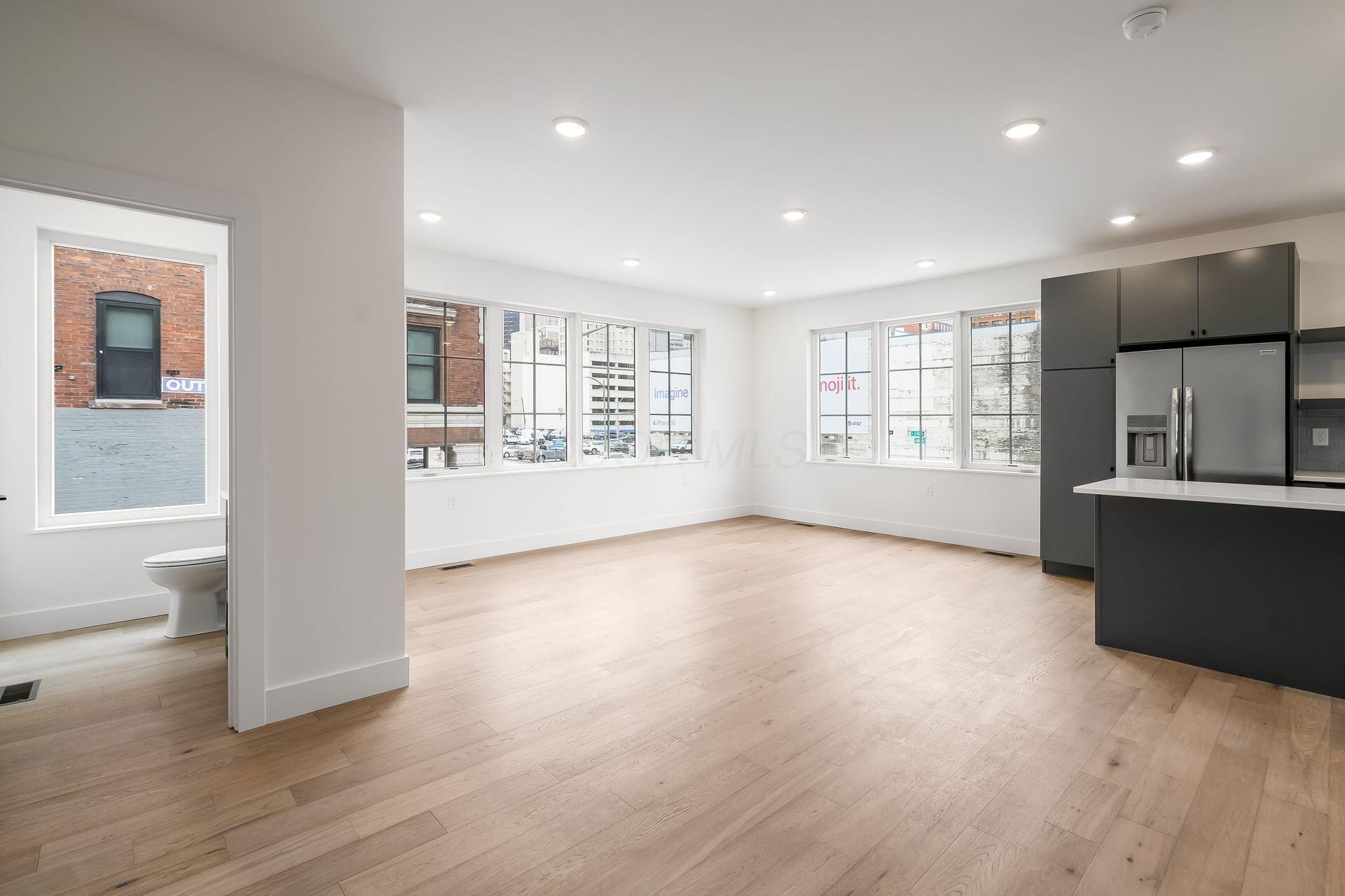 106 Lafayette Street Property Photo 6
