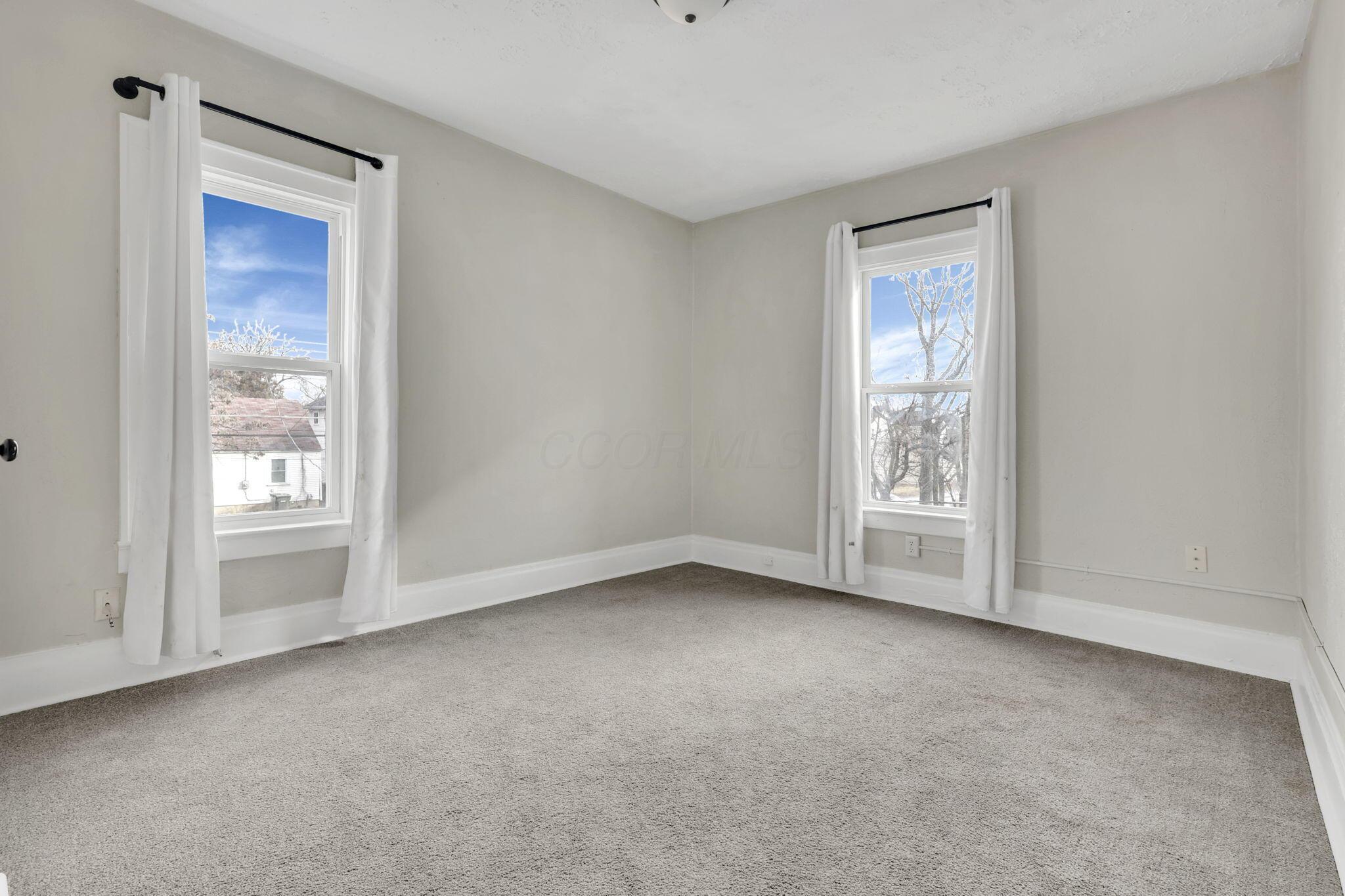 1006-1008 E 16th Avenue Property Photo 22