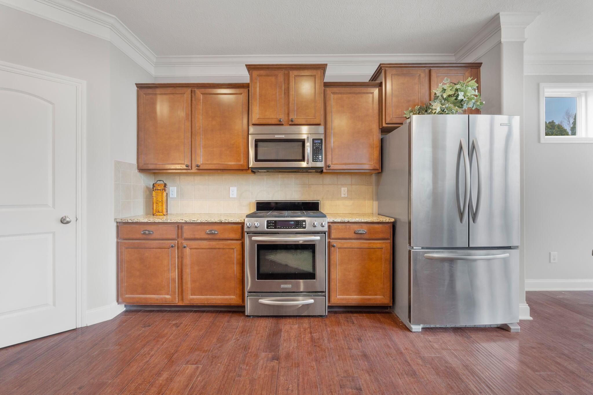 726 Stallion Way Property Photo 15