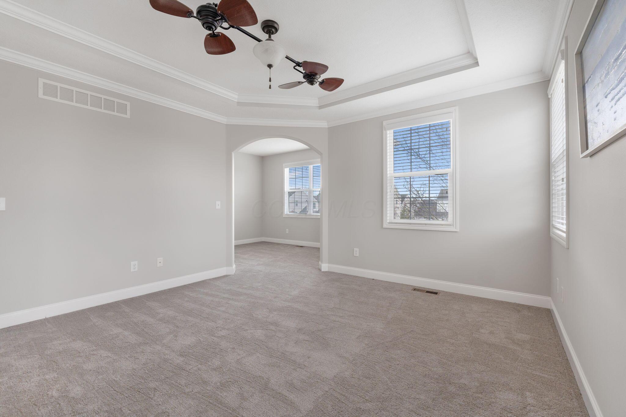 726 Stallion Way Property Photo 28
