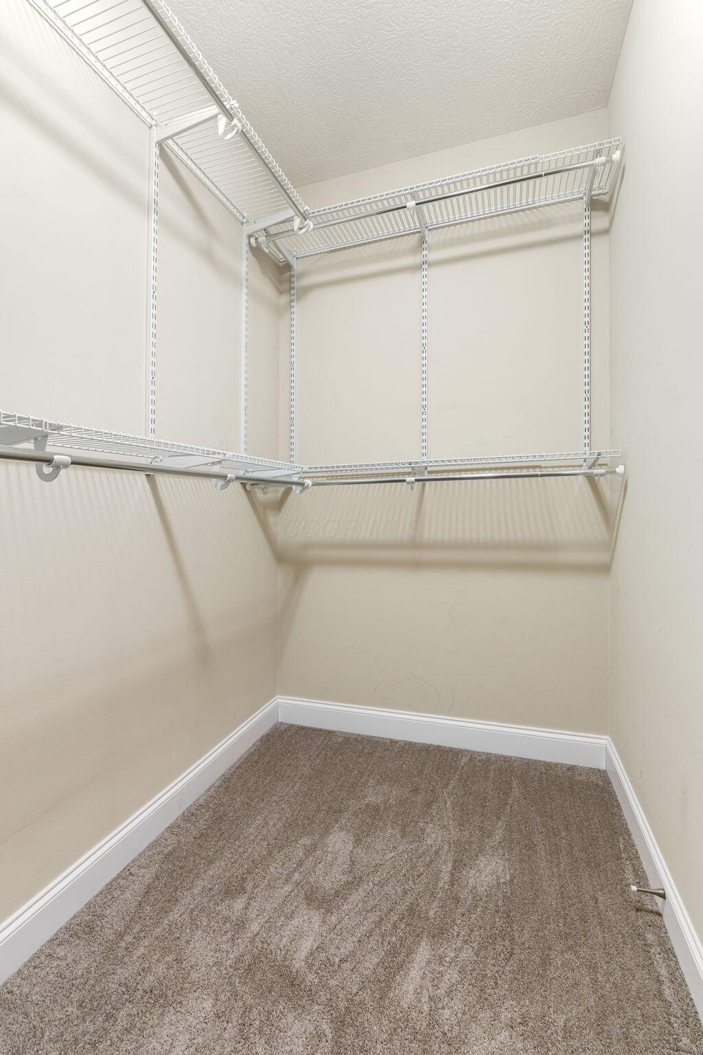 726 Stallion Way Property Photo 35