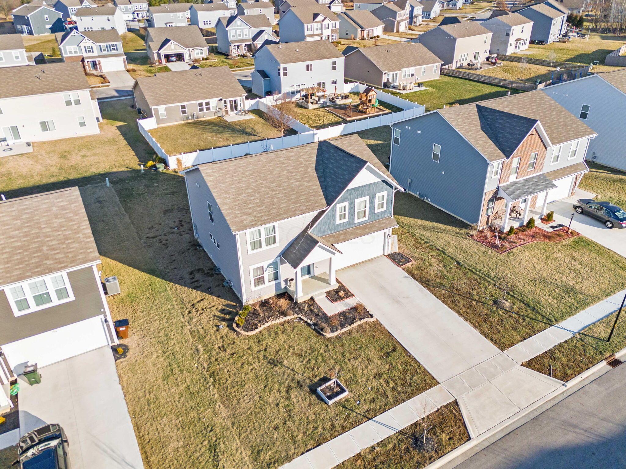 7350 Bromfield Drive Property Photo 5