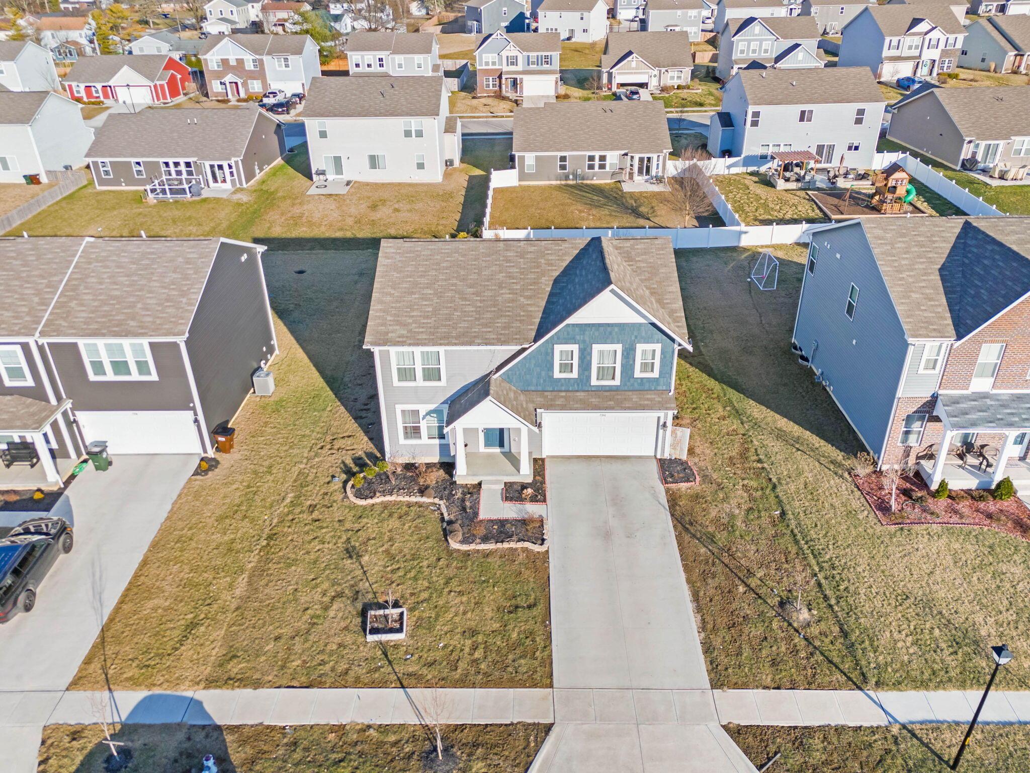 7350 Bromfield Drive Property Photo 6