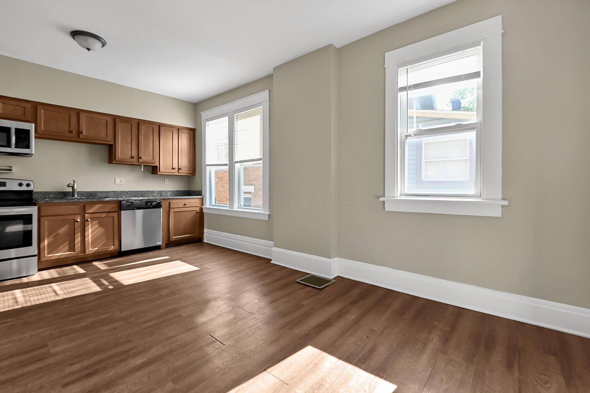 345 Chittenden Avenue Property Photo 3