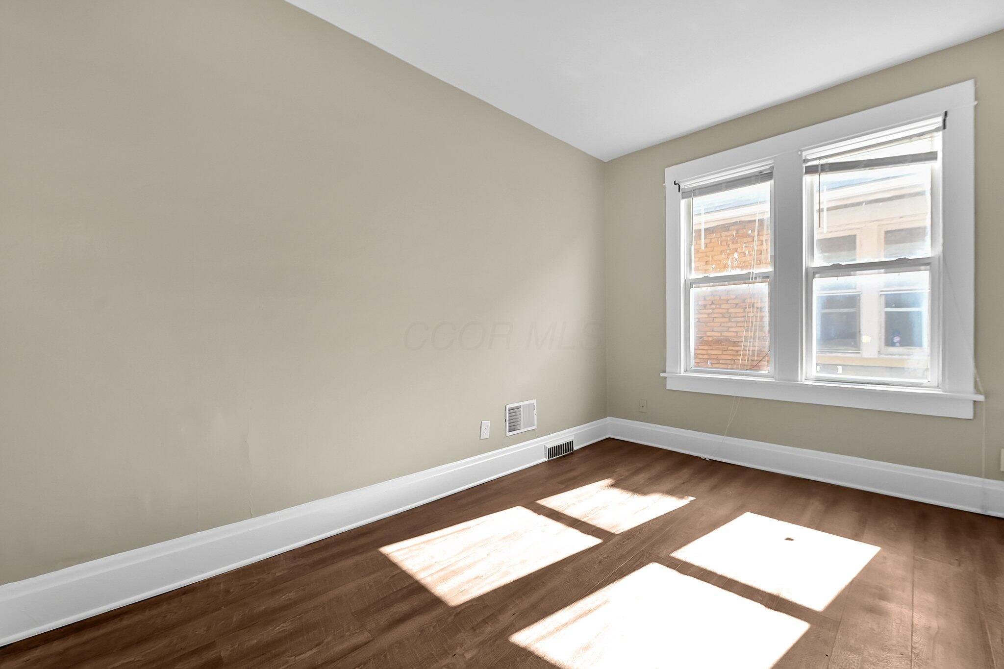 345 Chittenden Avenue Property Photo 15