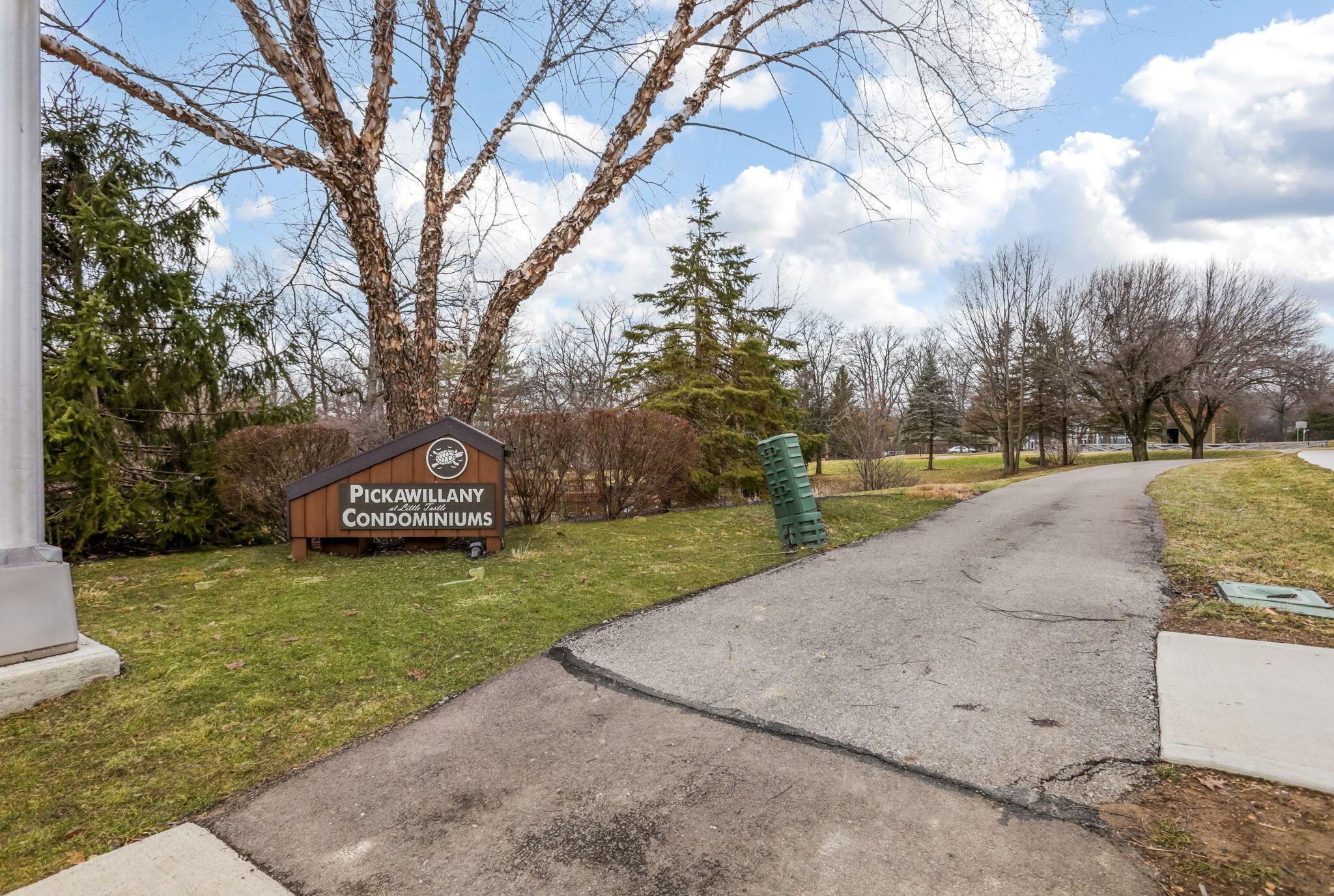 5090 Strawpocket Lane, 1 Property Photo 31