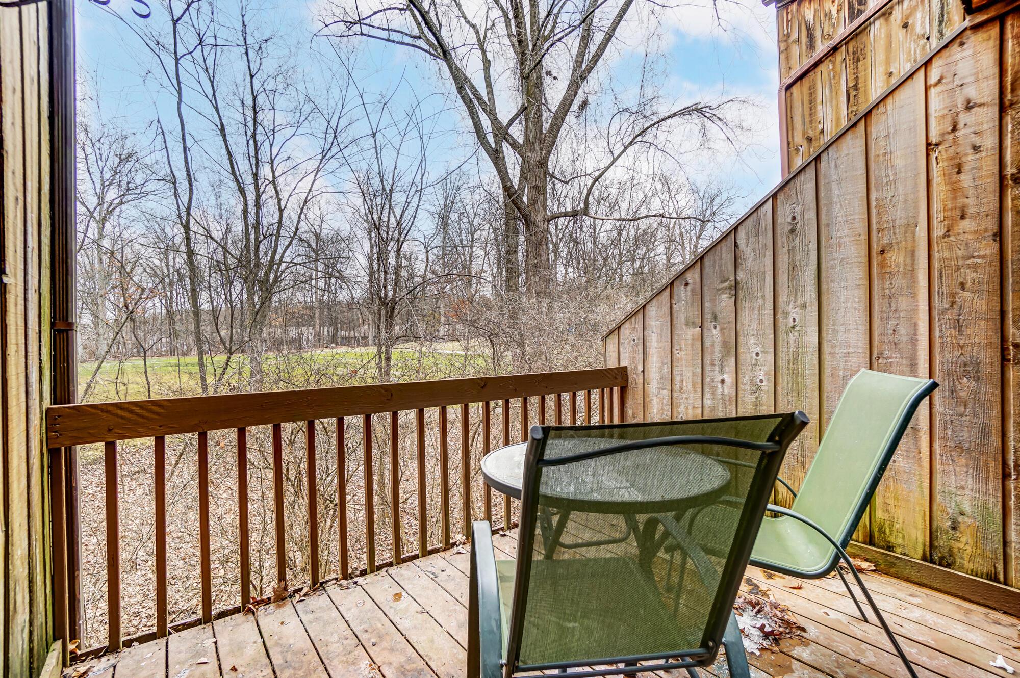 4976 Smoketalk Lane Property Photo 16