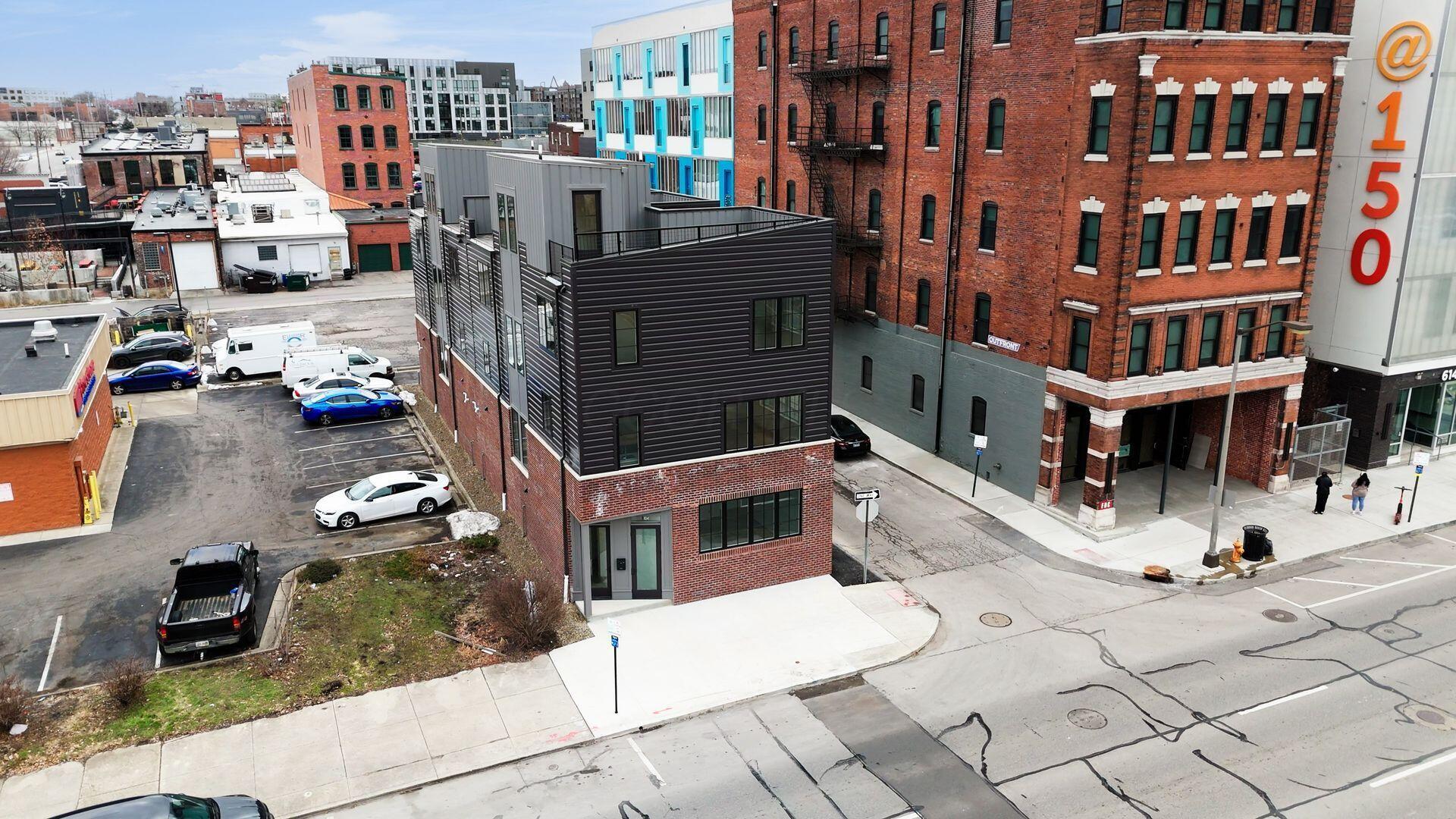 112 E Lafayette Street Property Photo 1