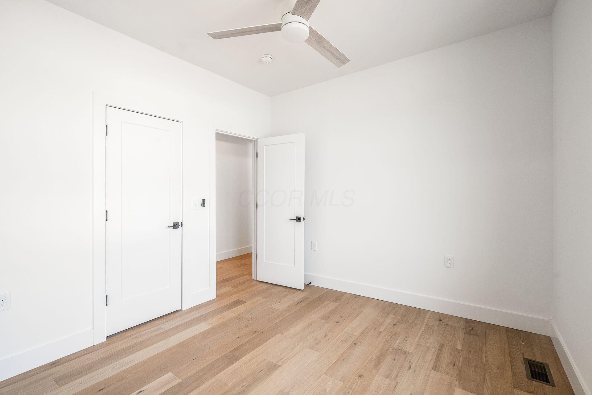 112 E Lafayette Street Property Photo 12