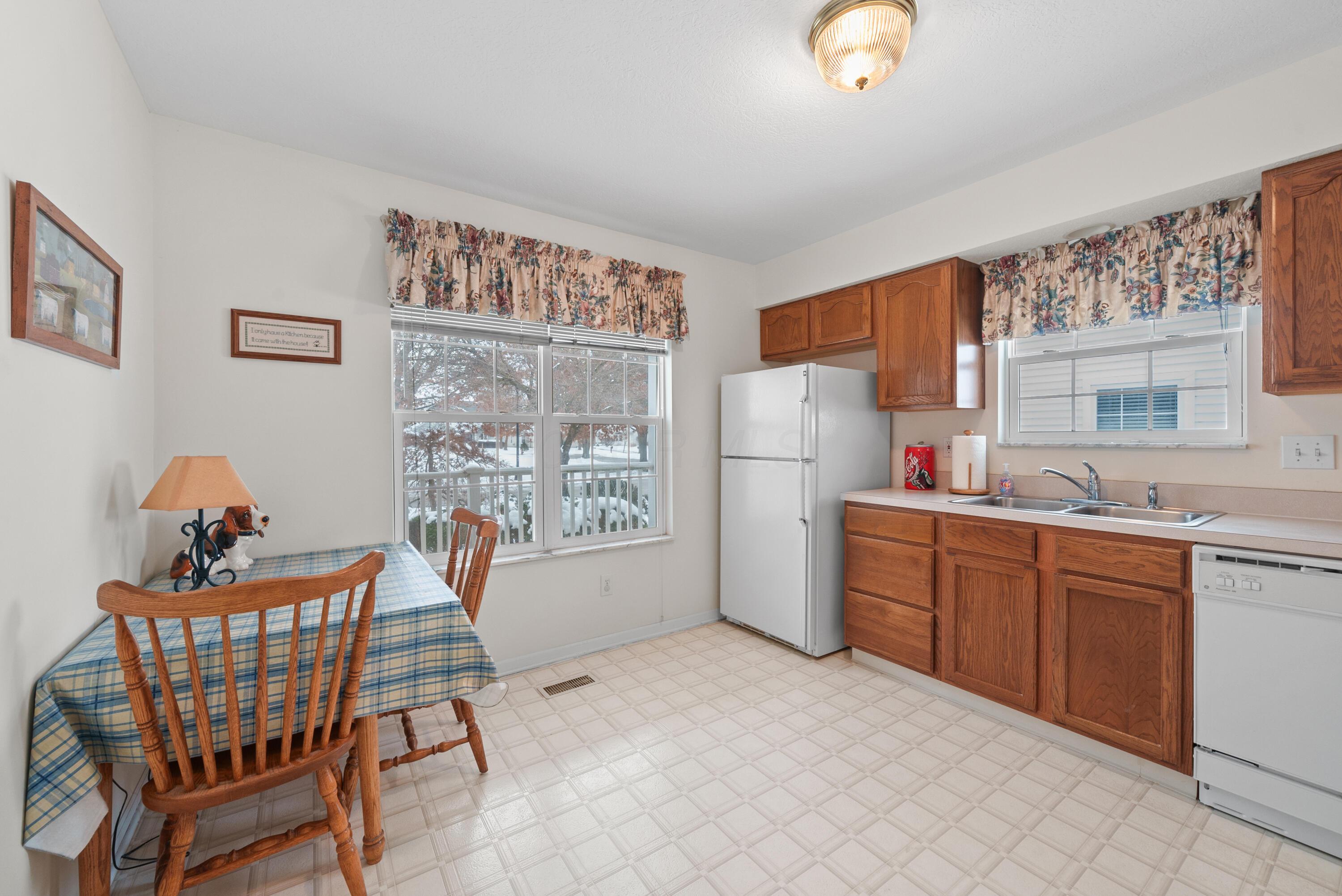 501 Straiton Square Property Photo 7