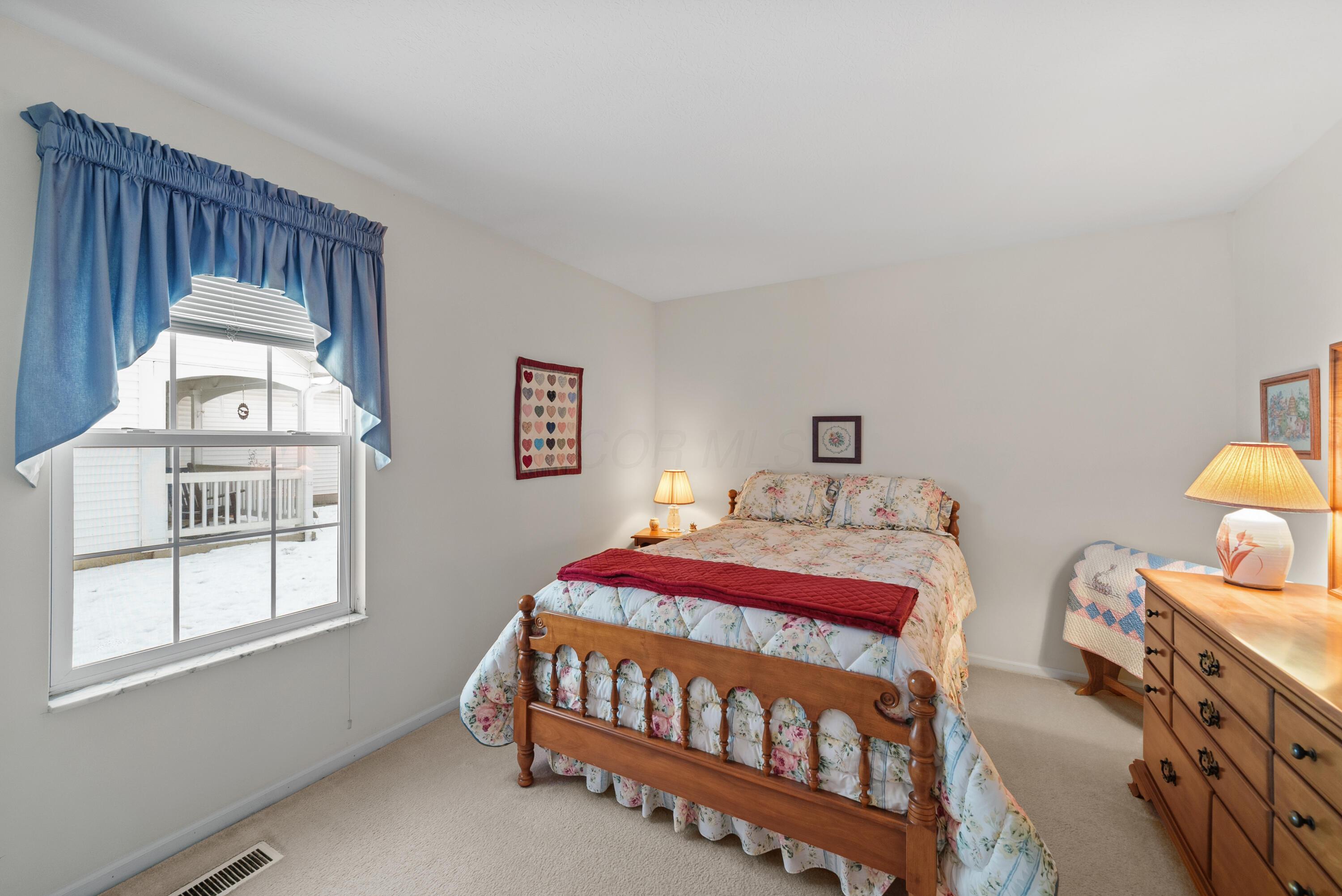 501 Straiton Square Property Photo 12