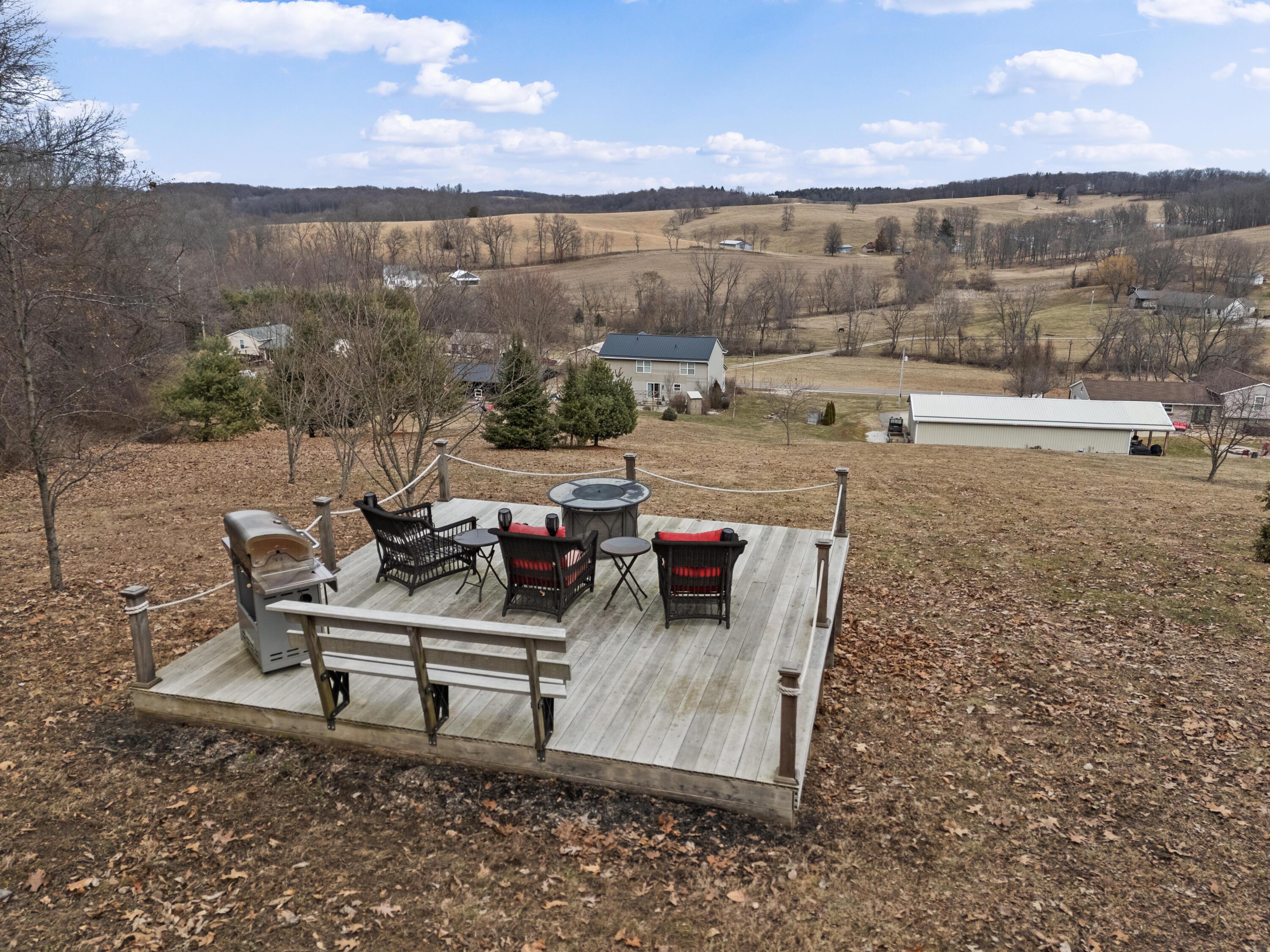 6418 Brownsville Road Se Property Photo 8