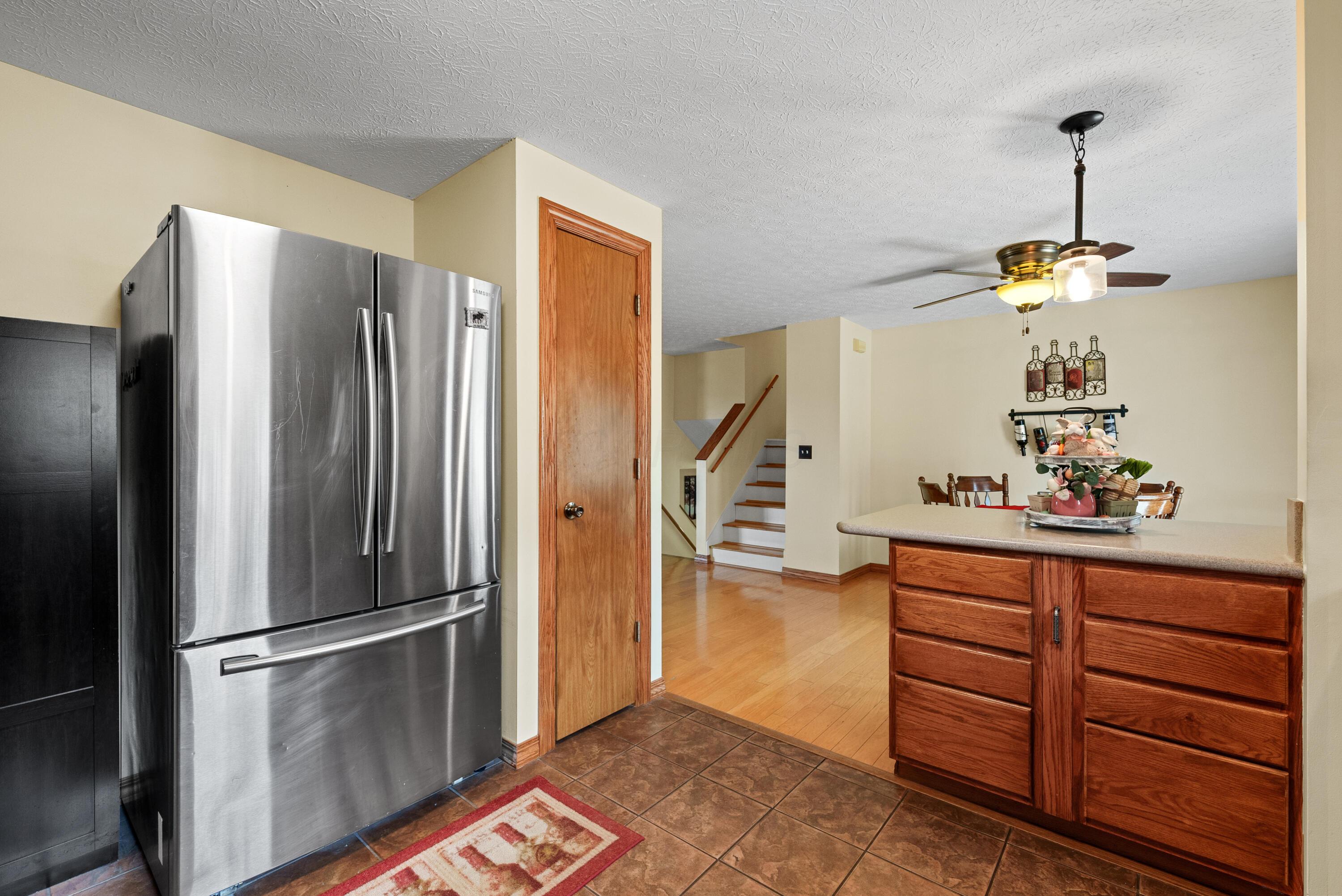 6418 Brownsville Road Se Property Photo 17
