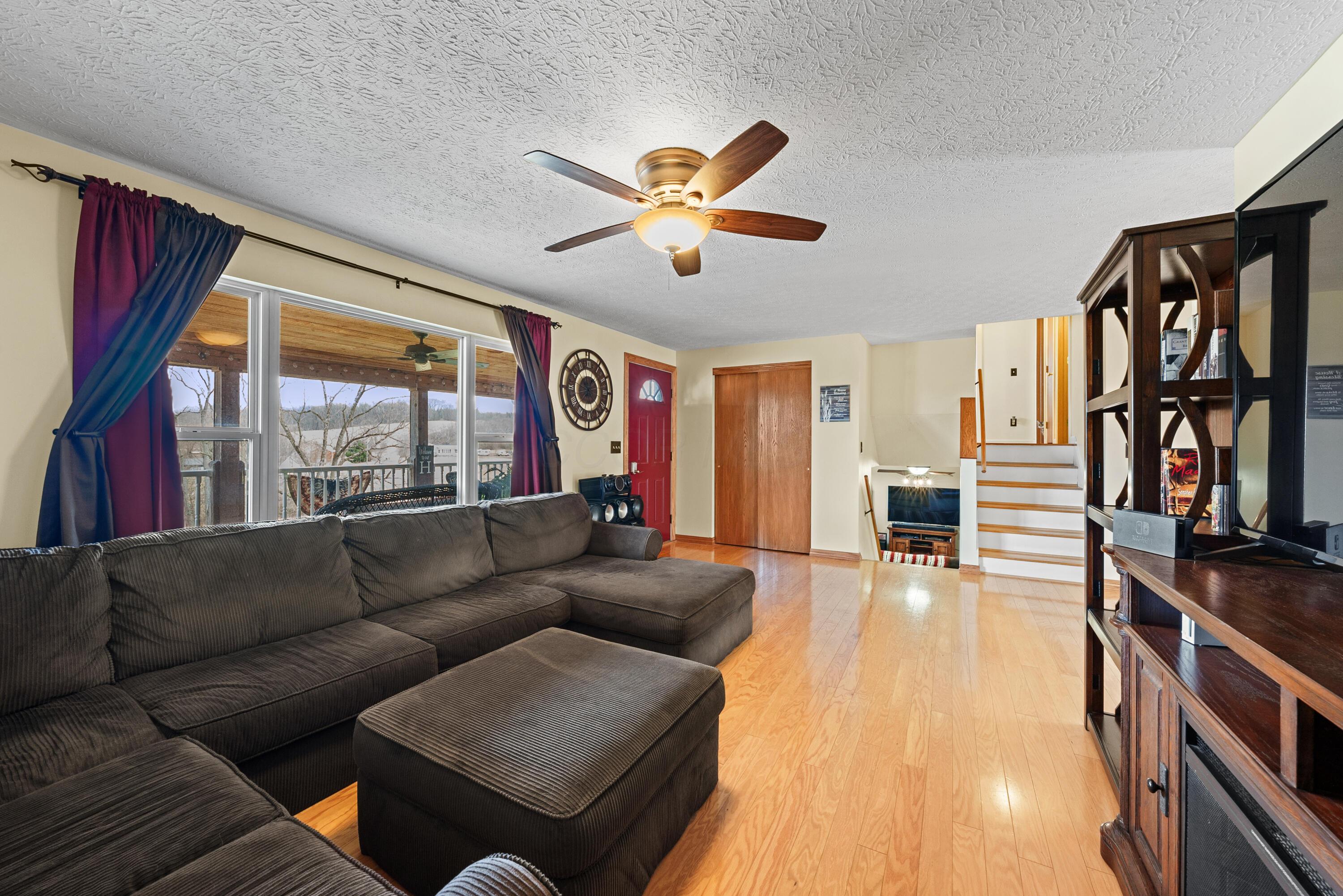 6418 Brownsville Road Se Property Photo 19