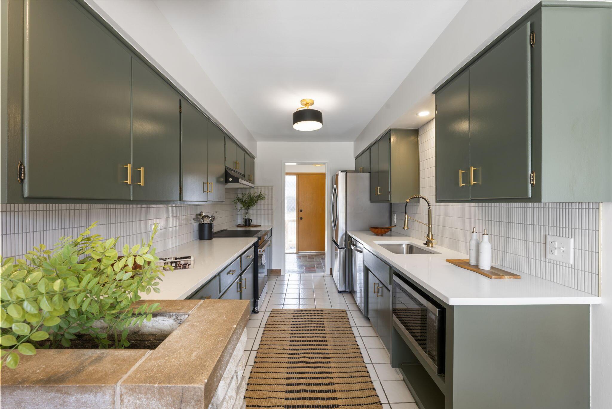 3791 Walhaven Road Property Photo 17