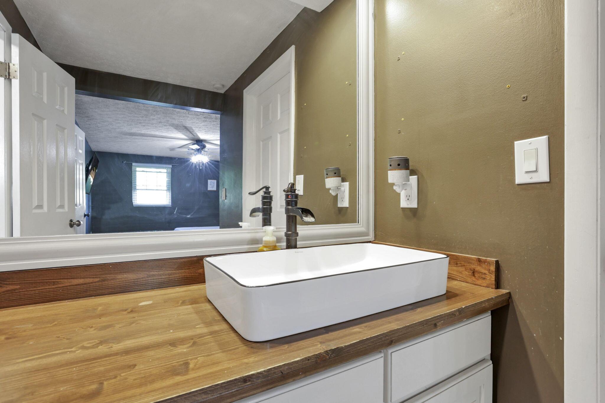 11778 Willow View Court Property Photo 35