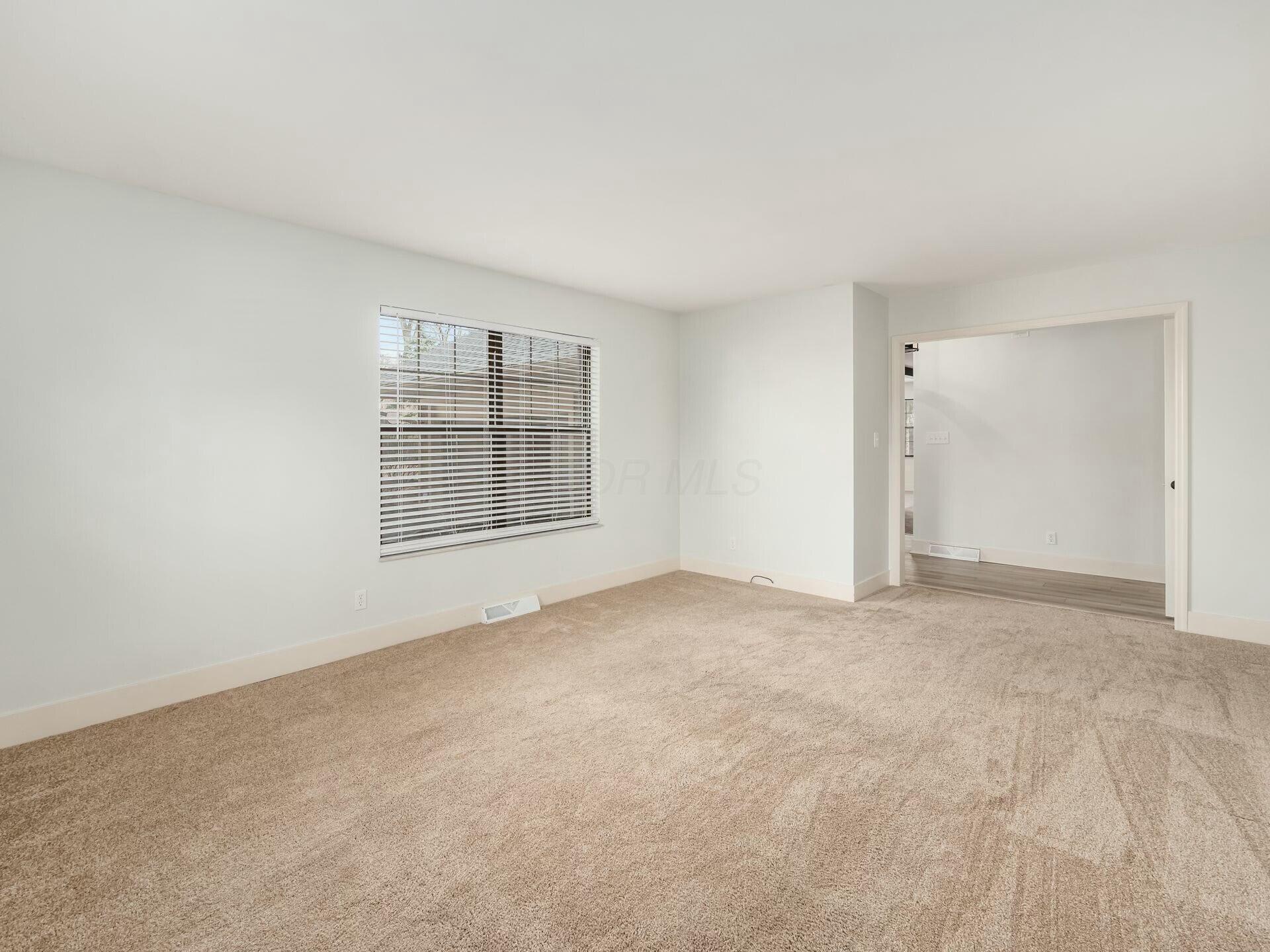 6660 Hayhurst Street Property Photo 15
