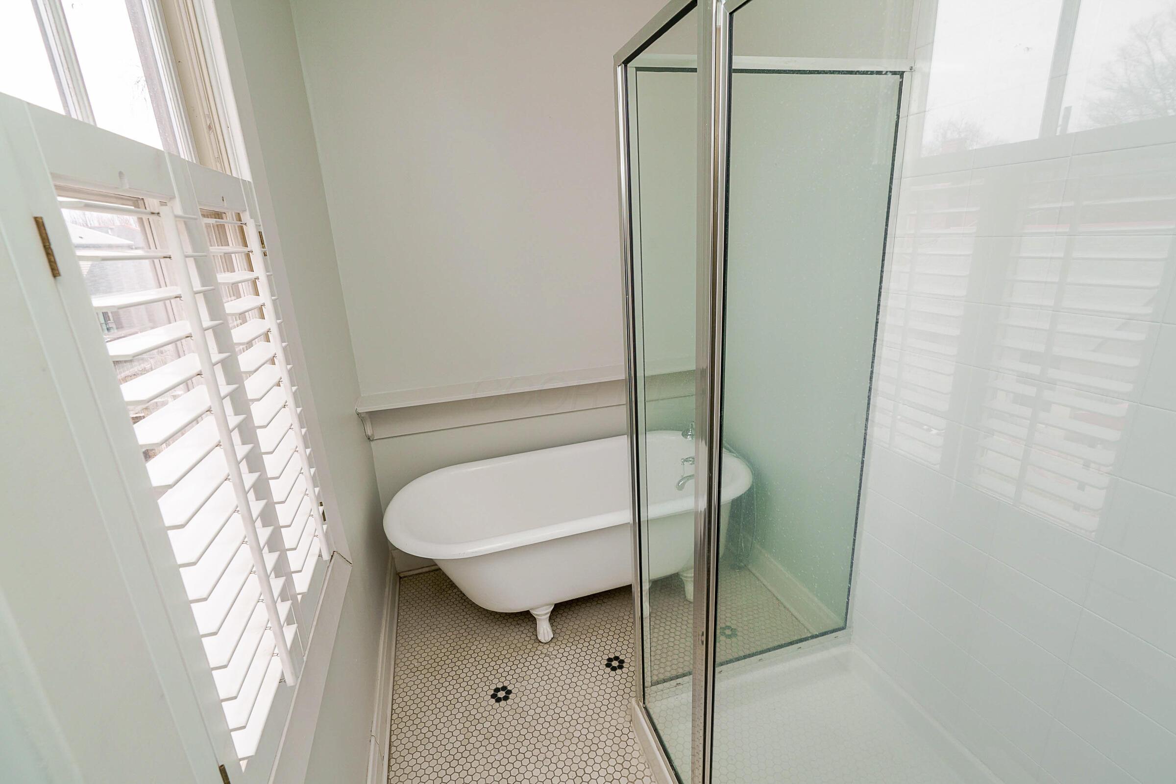 37 Stewart Avenue Property Photo 25