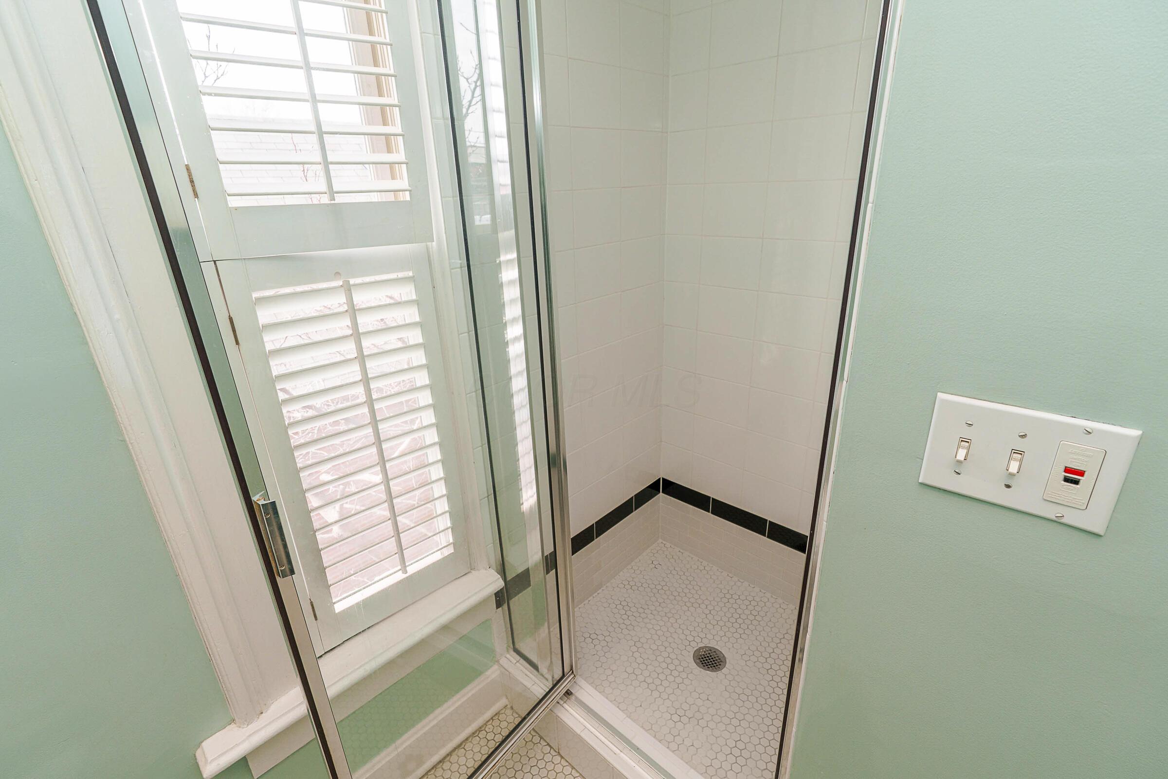 37 Stewart Avenue Property Photo 29