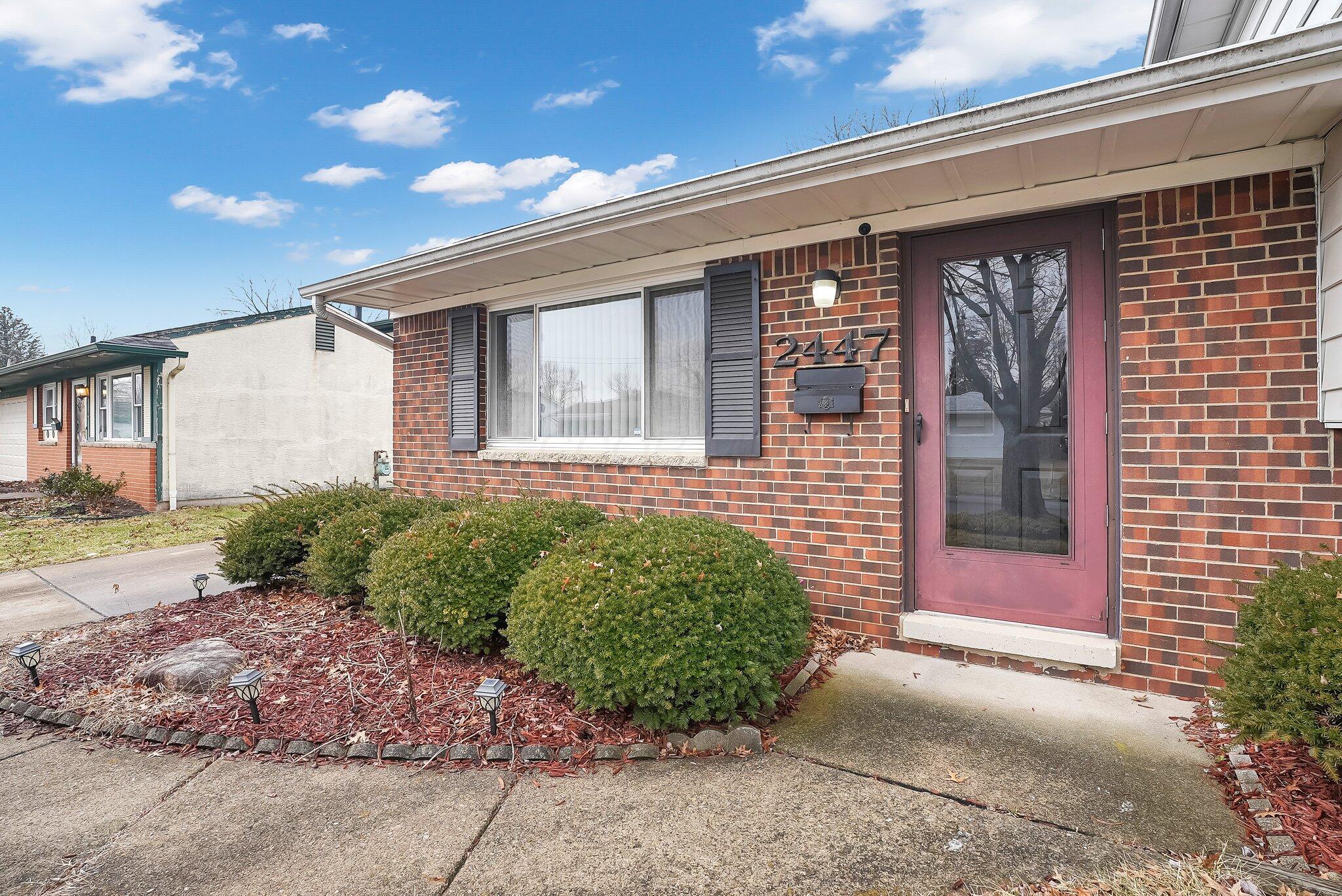 2447 Maybury Road Property Photo 3