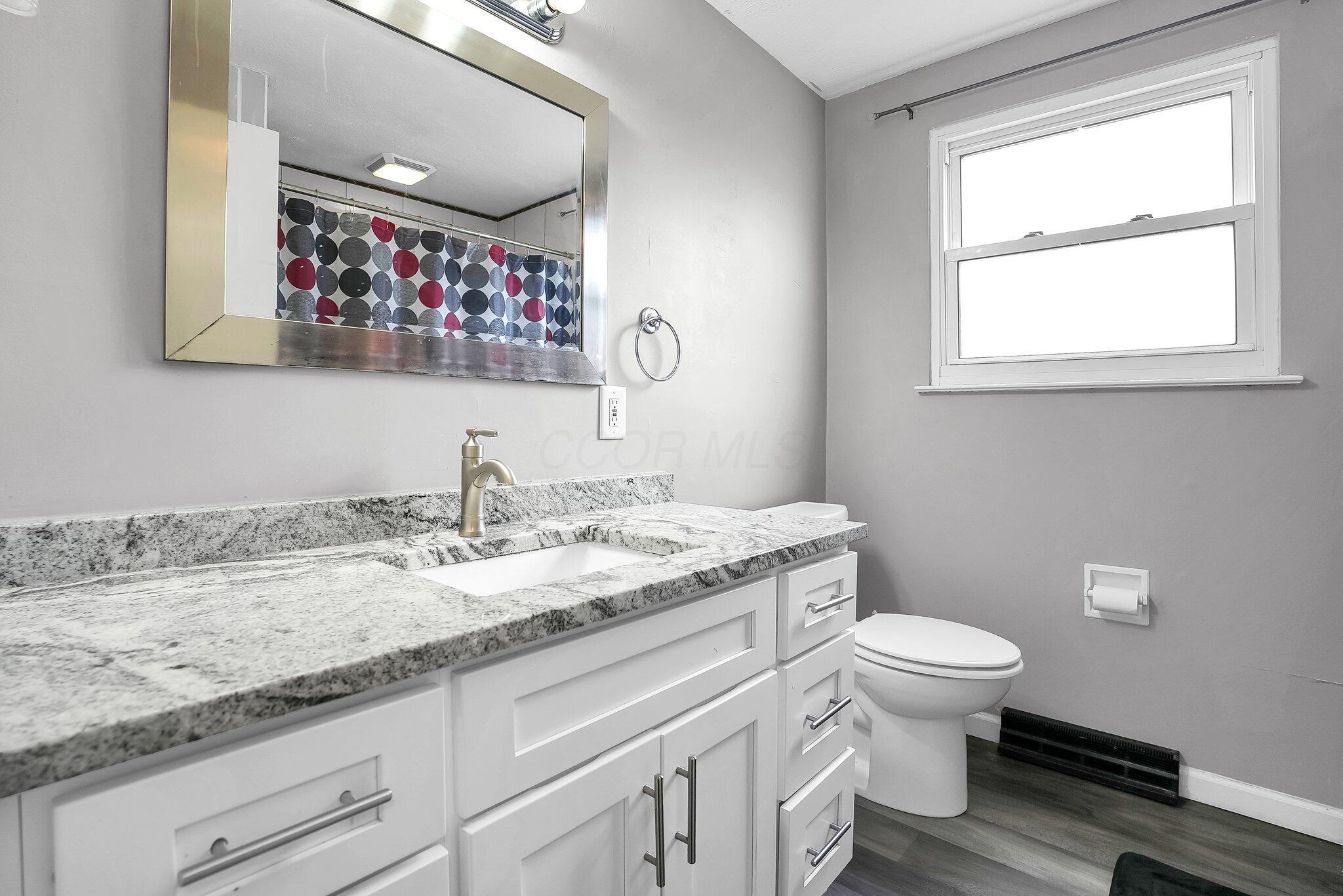 2447 Maybury Road Property Photo 15