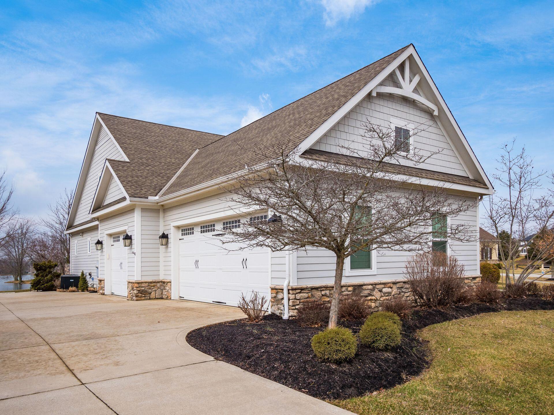 9262 Deer Path Court Property Photo 28