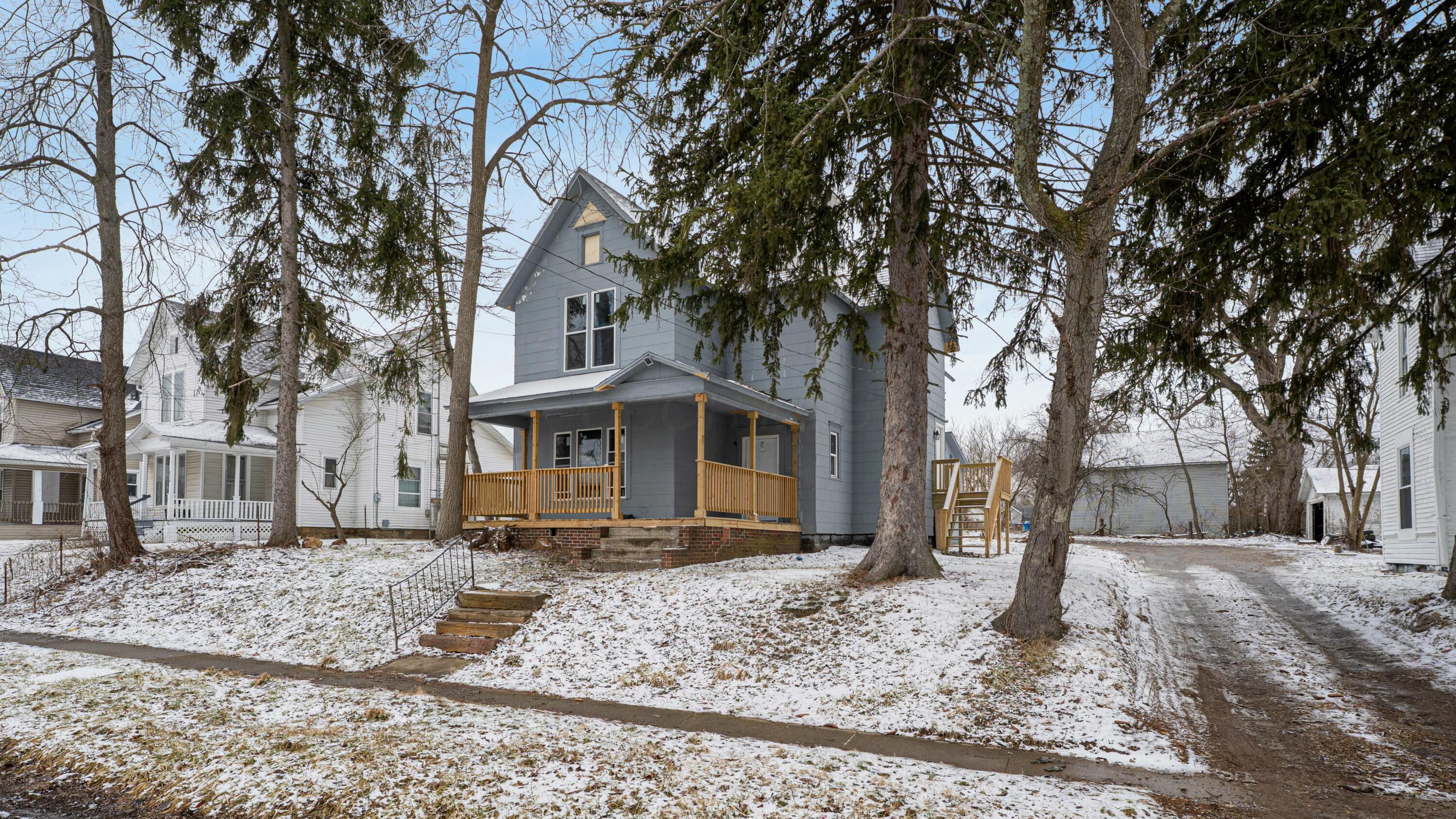 248 Hedges Street Property Photo 10