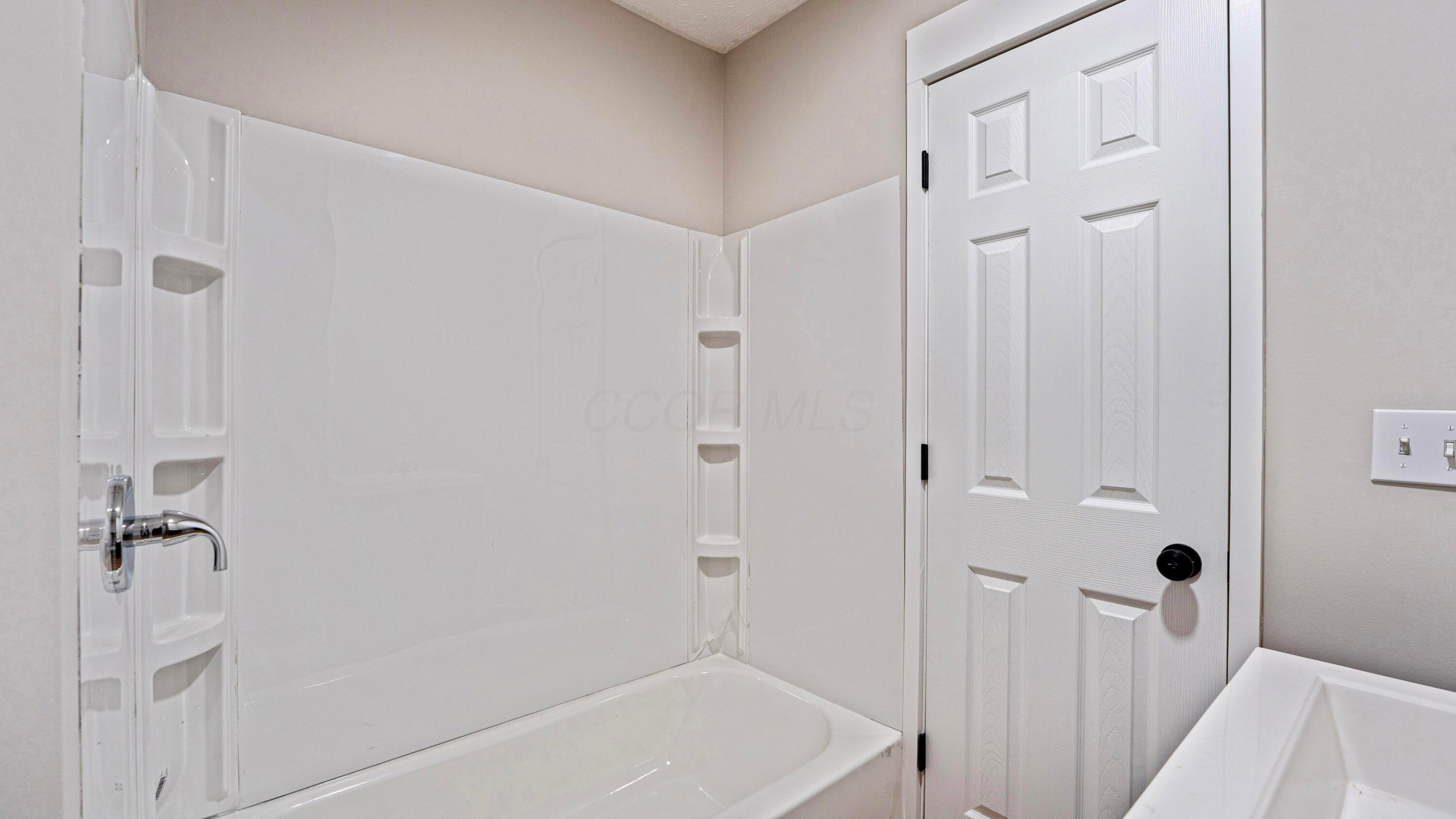 248 Hedges Street Property Photo 14