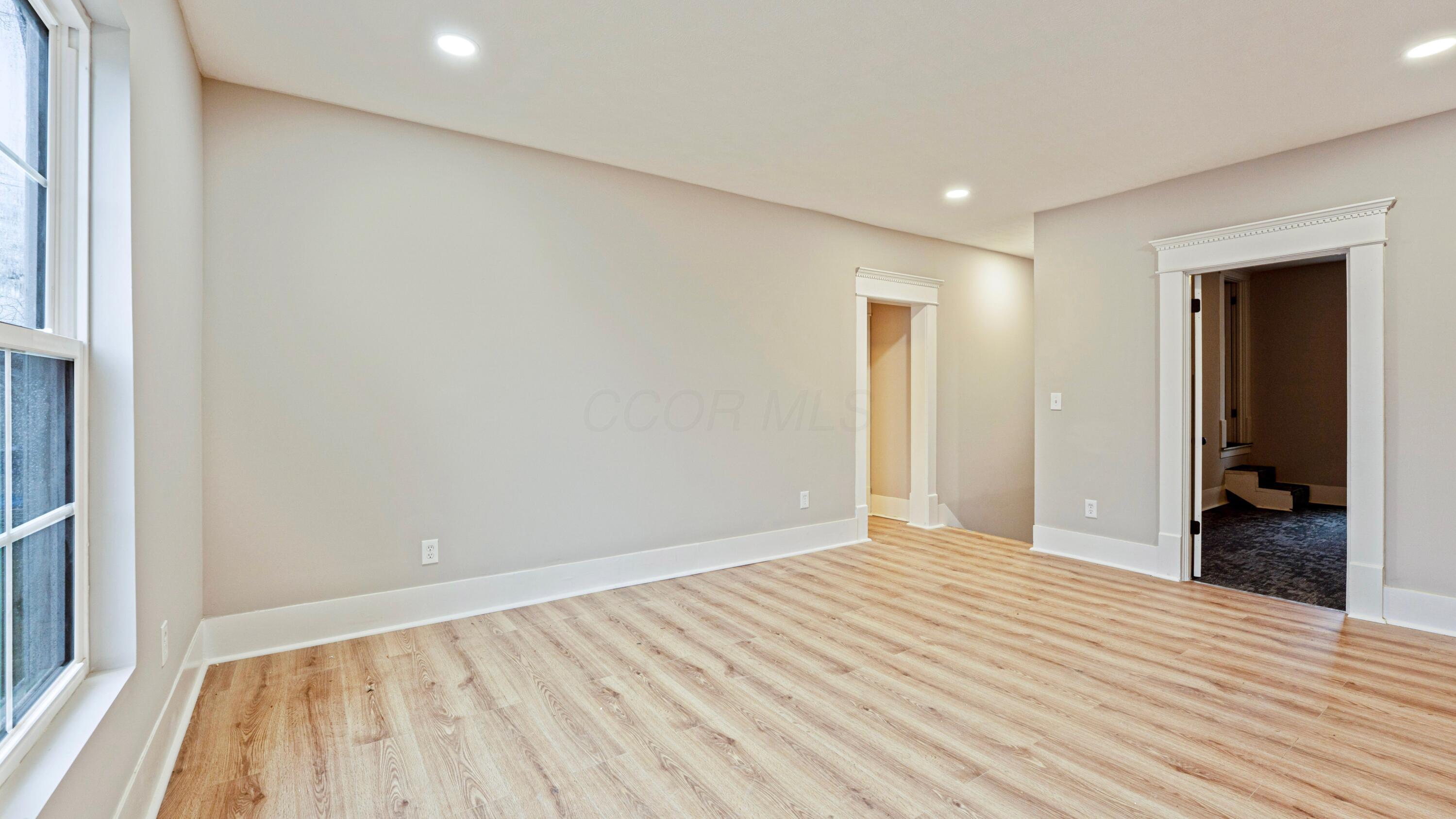 248 Hedges Street Property Photo 31