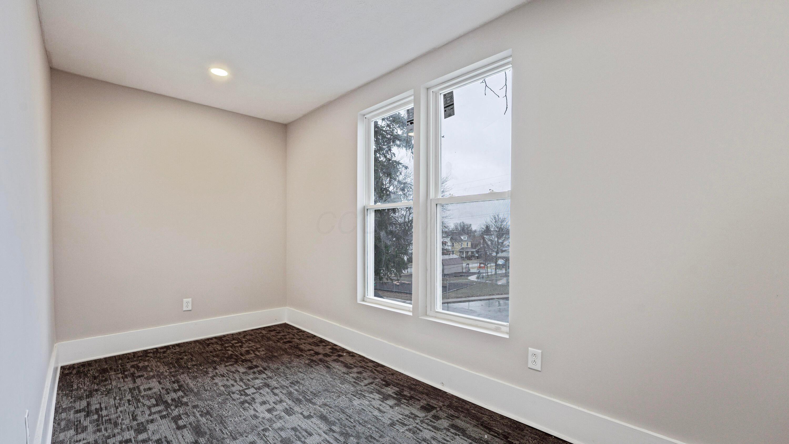 248 Hedges Street Property Photo 39