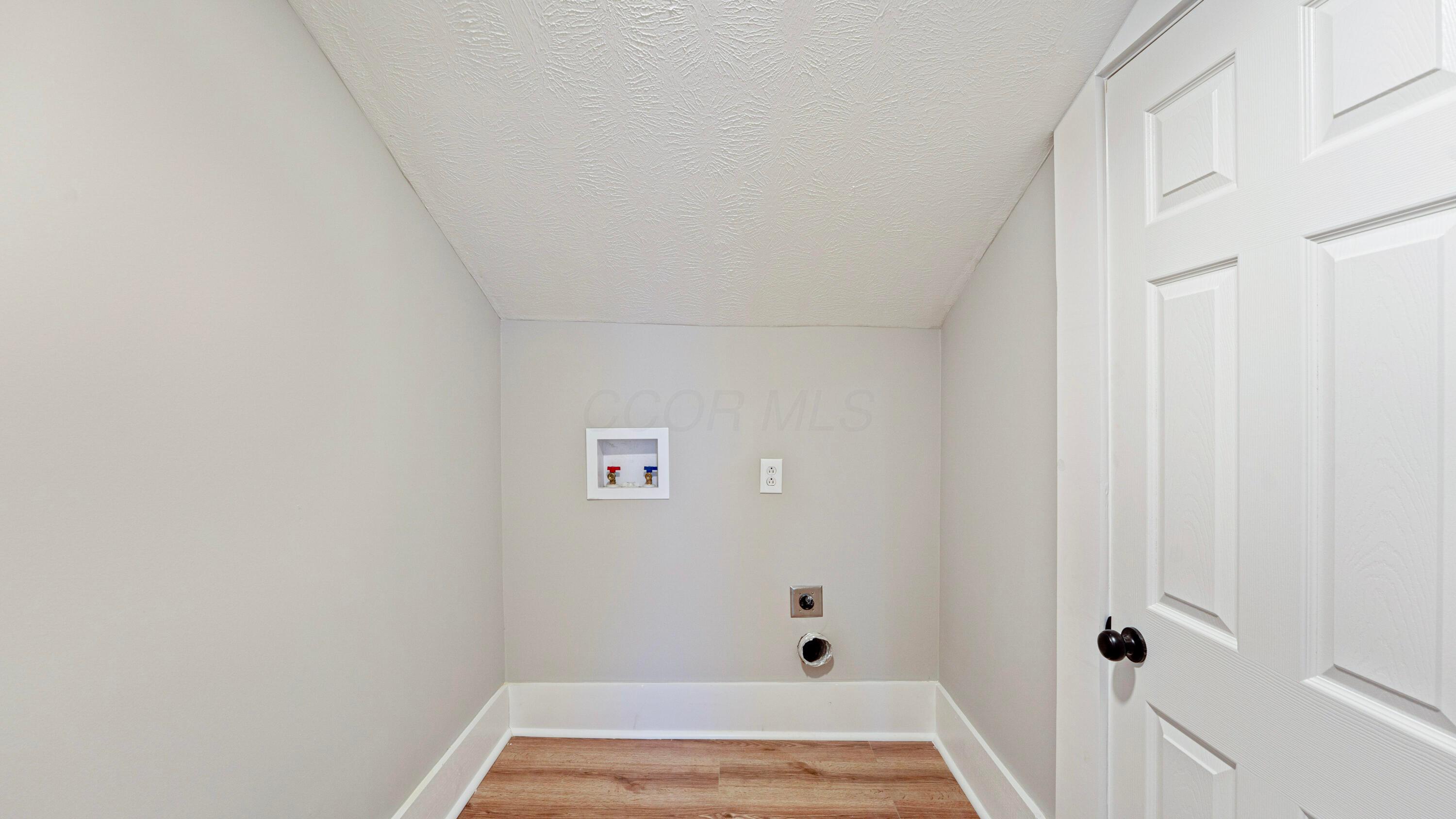 248 Hedges Street Property Photo 41