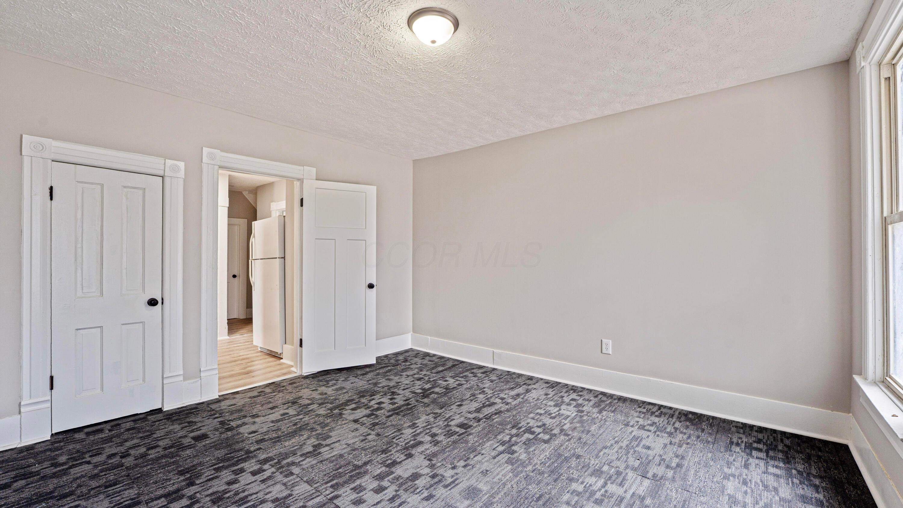 244 Hedges Street Property Photo 9
