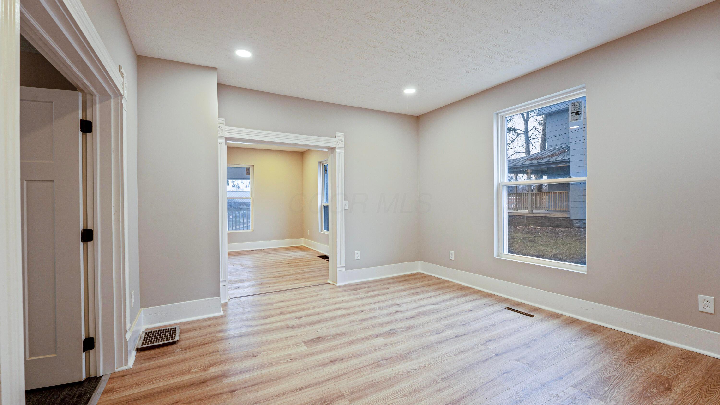 244 Hedges Street Property Photo 22