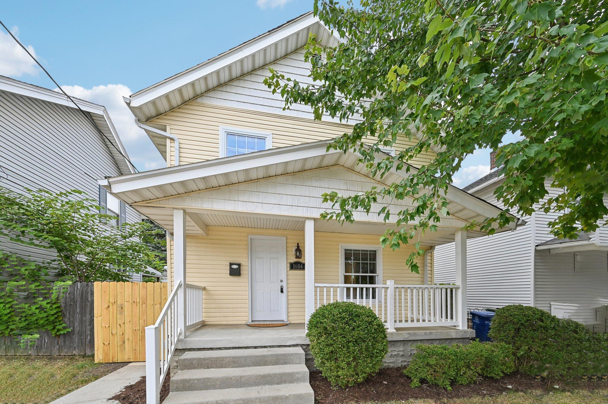 1604 Bruck Street Property Photo 2