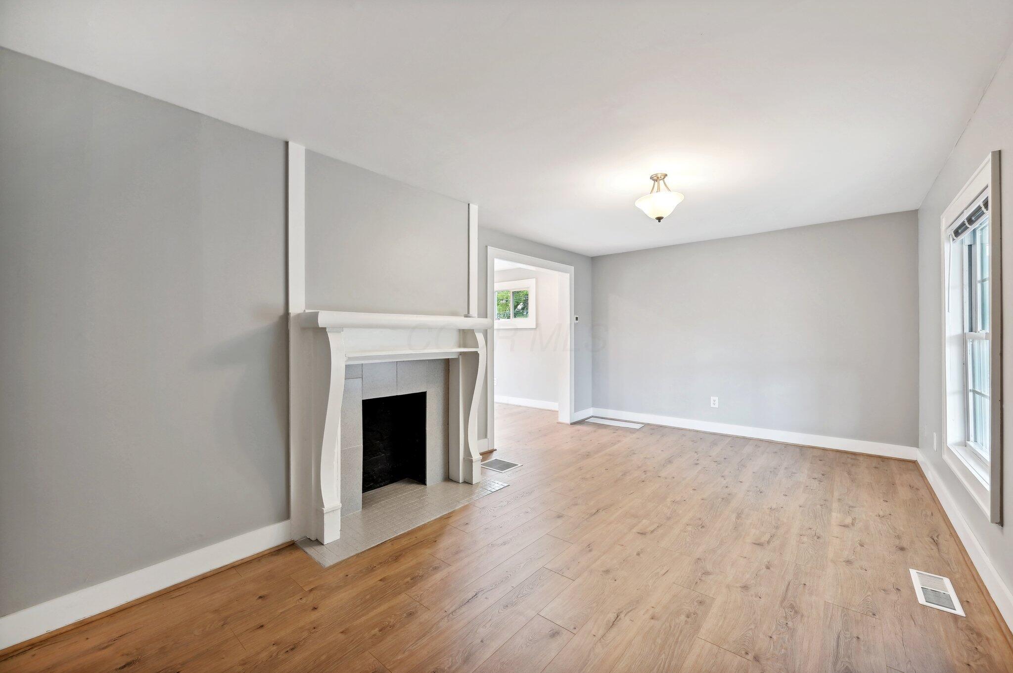 1604 Bruck Street Property Photo 6