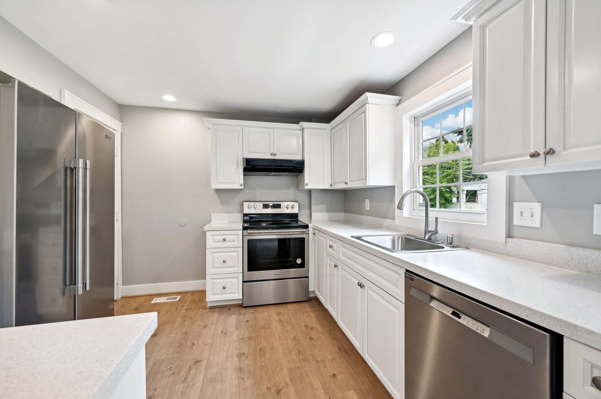 1604 Bruck Street Property Photo 11