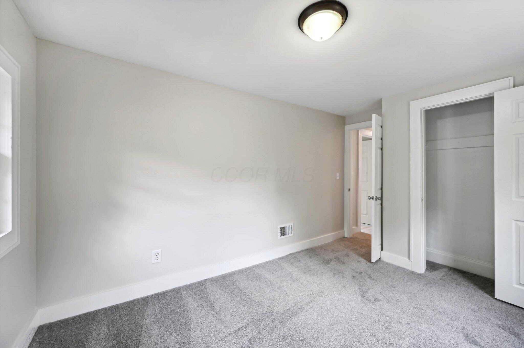 1604 Bruck Street Property Photo 20