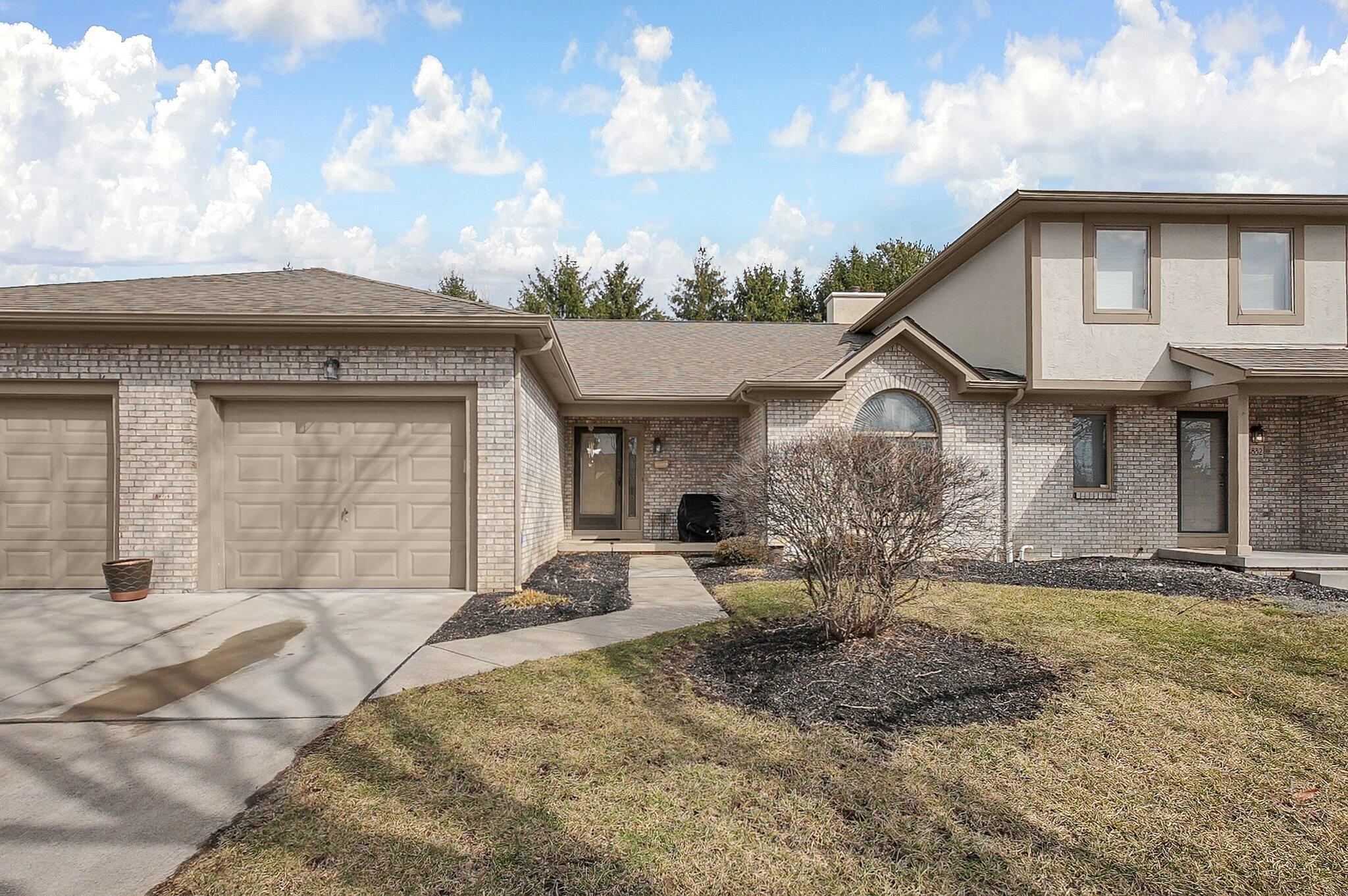 4828 Bay Grove Court Property Photo 2