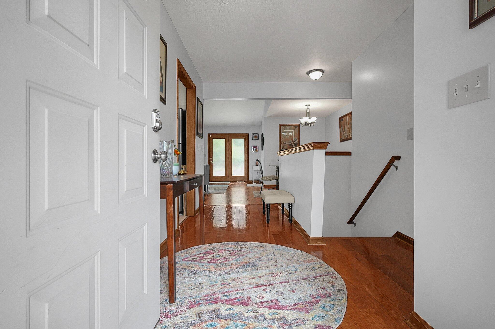 4828 Bay Grove Court Property Photo 6