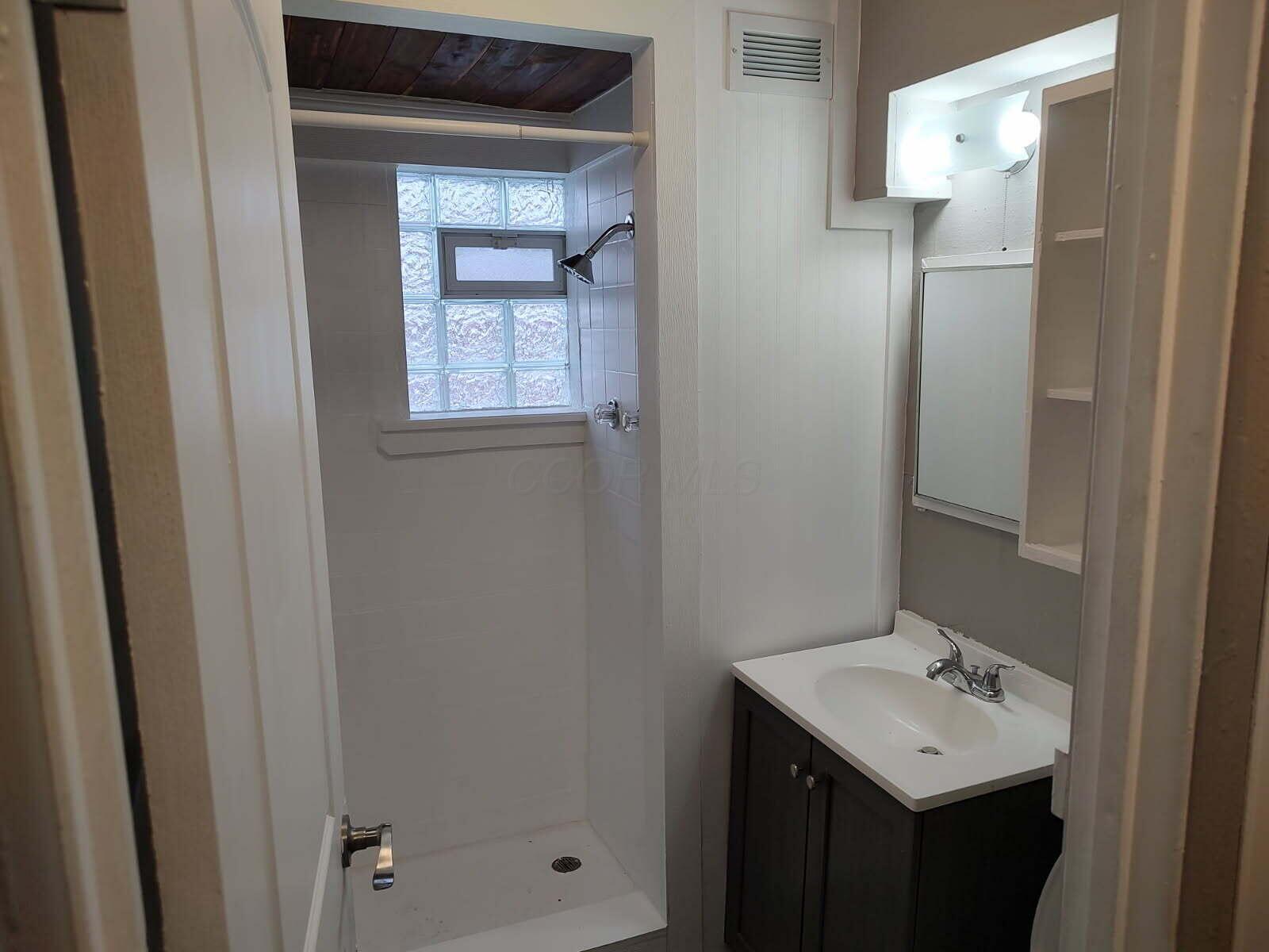 74 W Moler Street Property Photo 8
